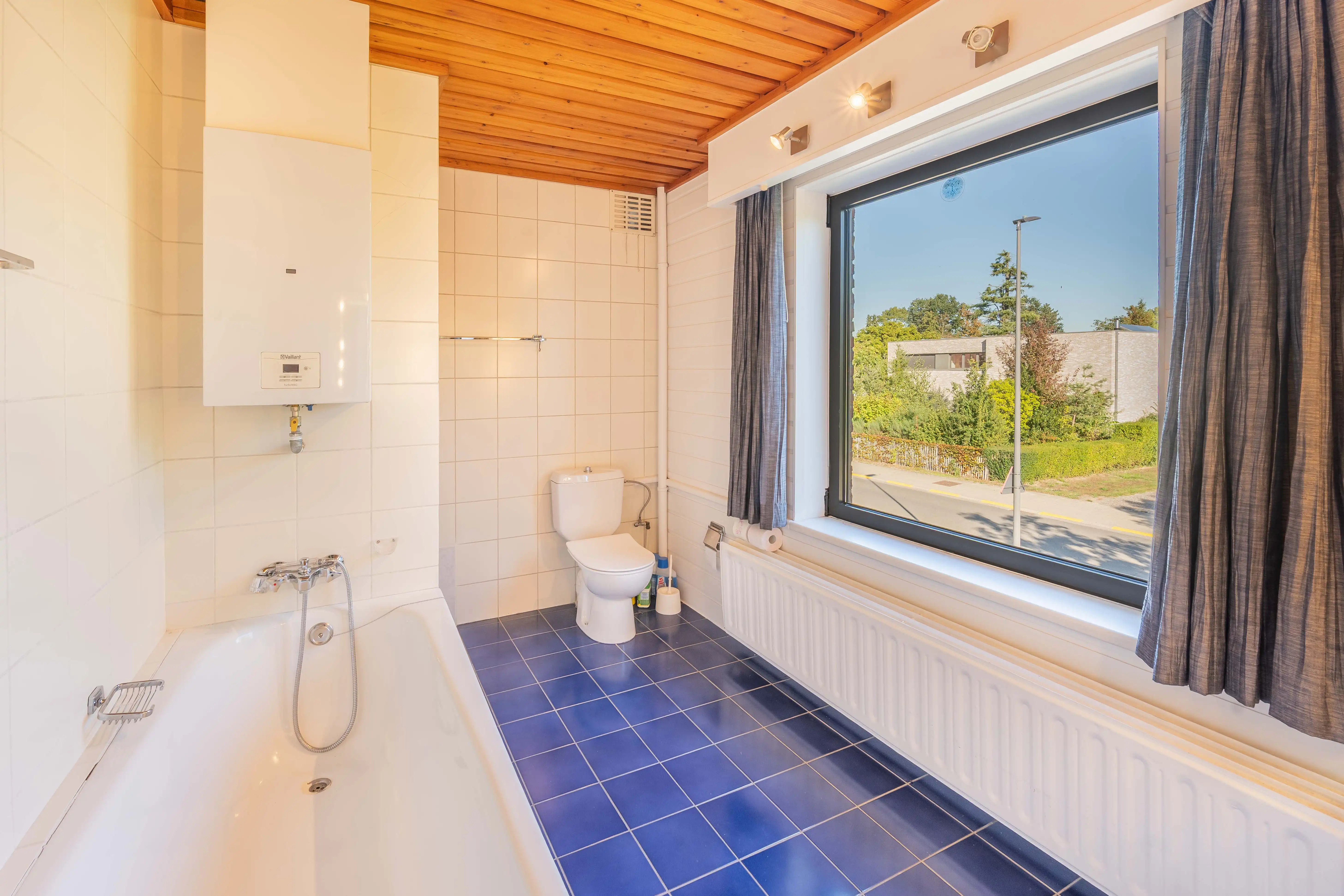 Te moderniseren karaktervolle woning op centrale locatie! foto 22