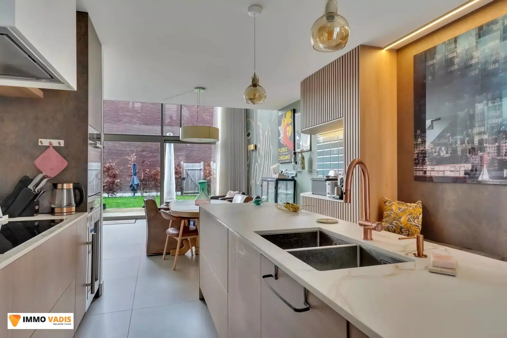 Exclusief herenhuis in Oud-Rekem foto 6