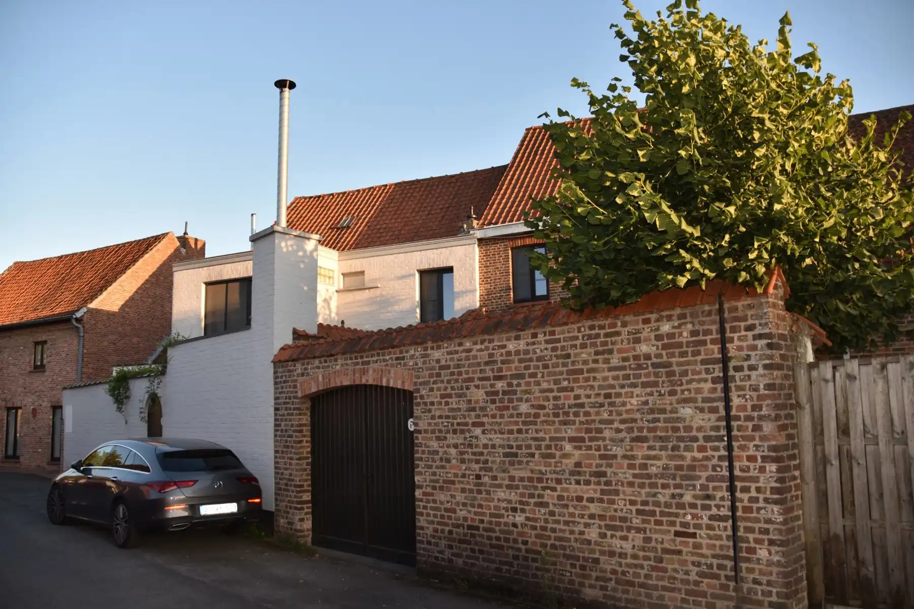 Instapklare gezinswoning met verrassend veel ruimte. foto 28