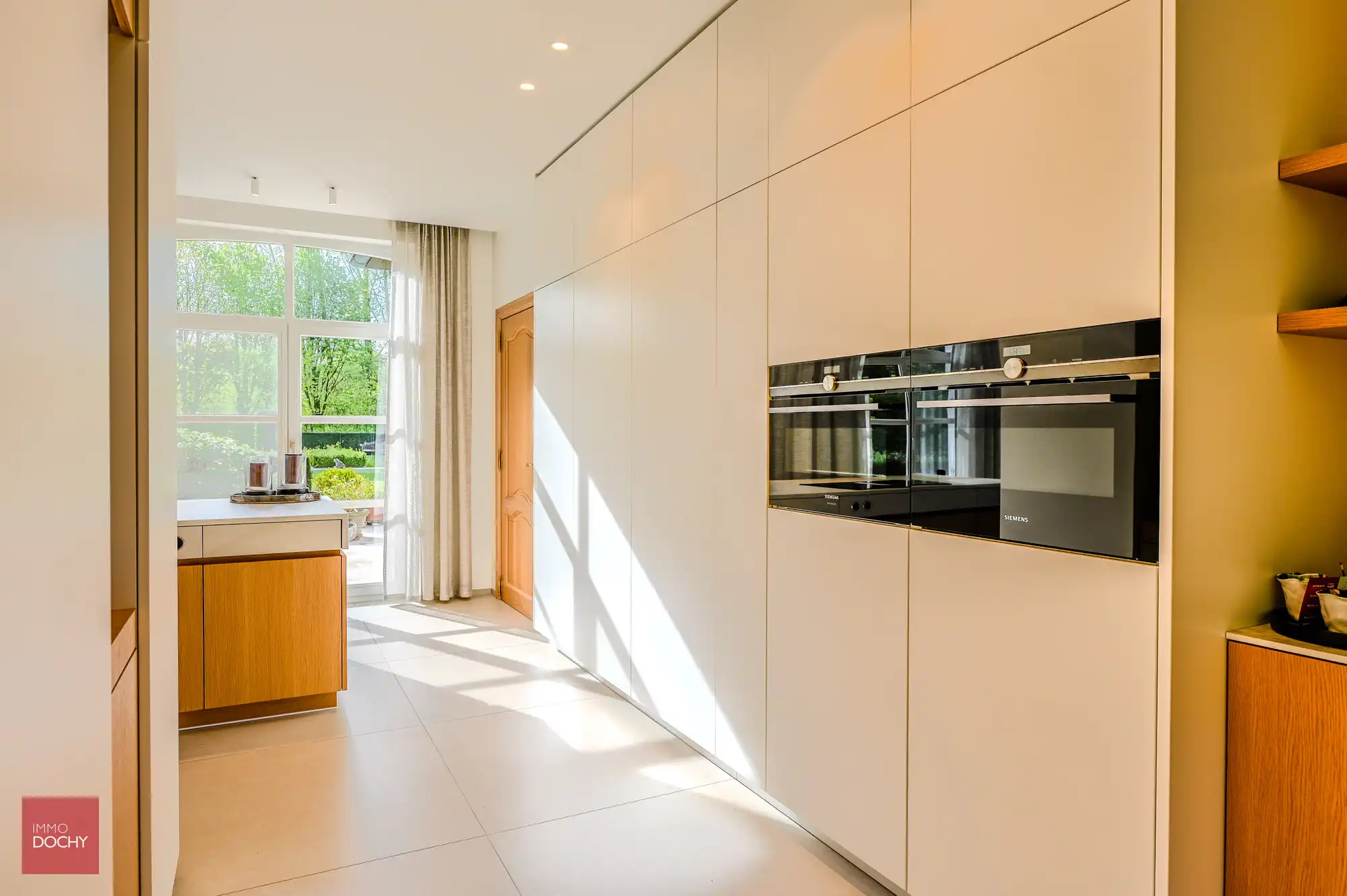 Zeer goed onderhouden ruime villa op ca. 4.000m² foto 5