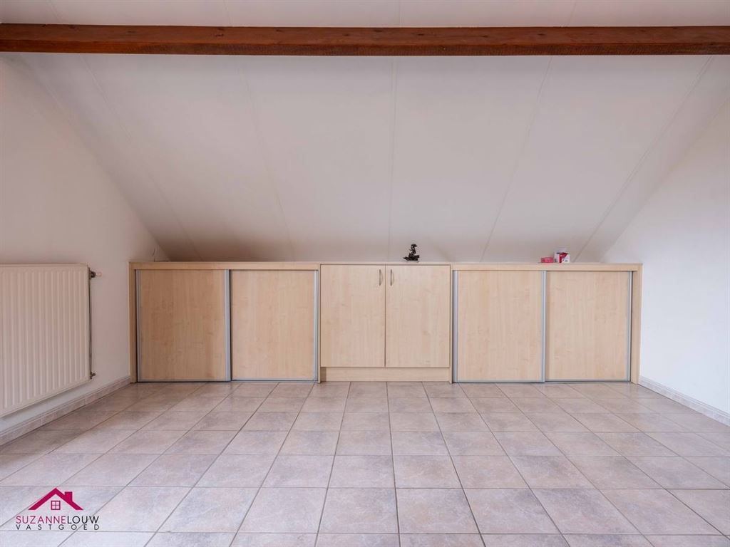 Gerenoveerde vrijstaande woning foto 35