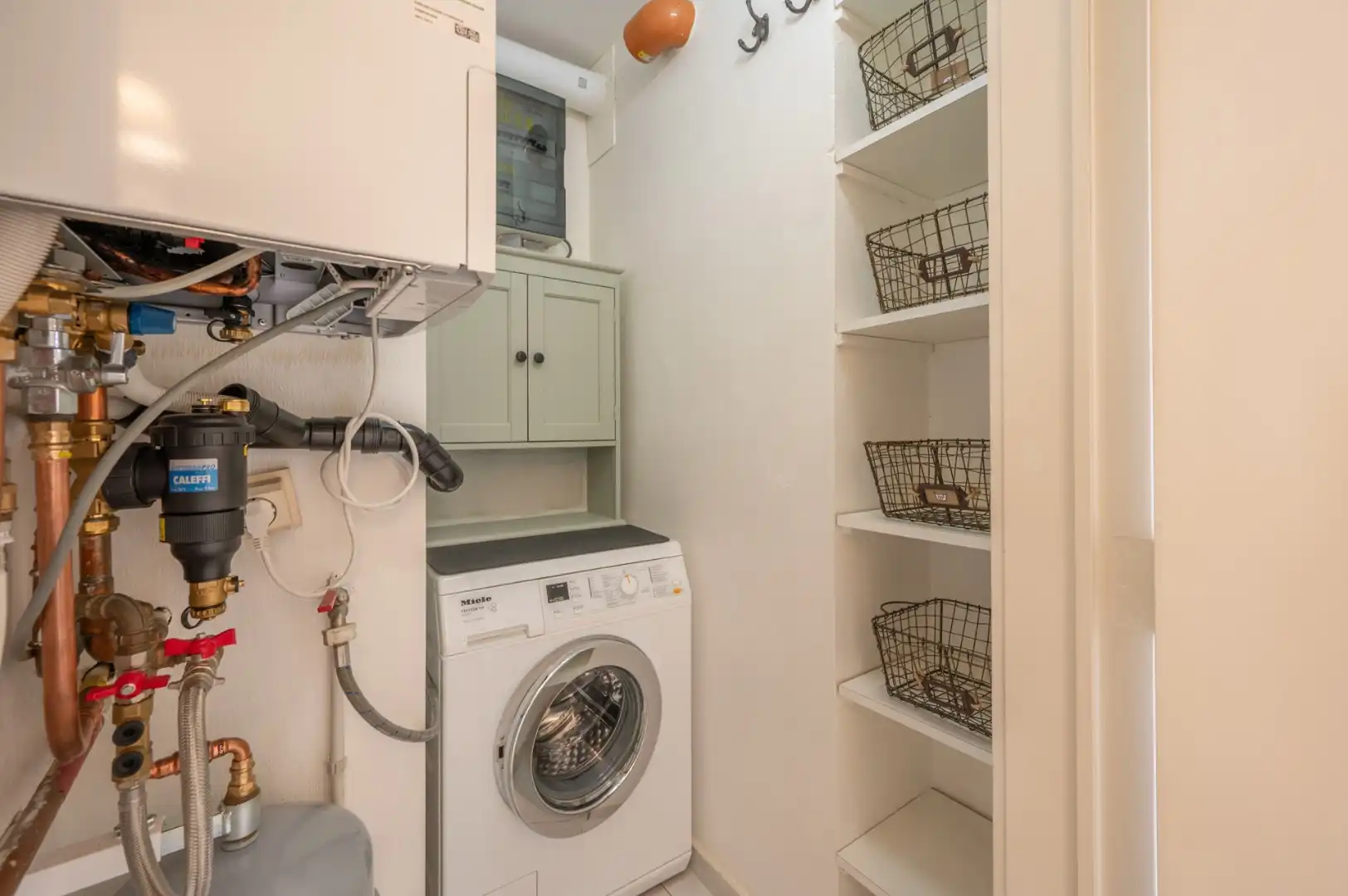 Instapklare appartement: 2 slaapkamers, balkon, berging. foto 14