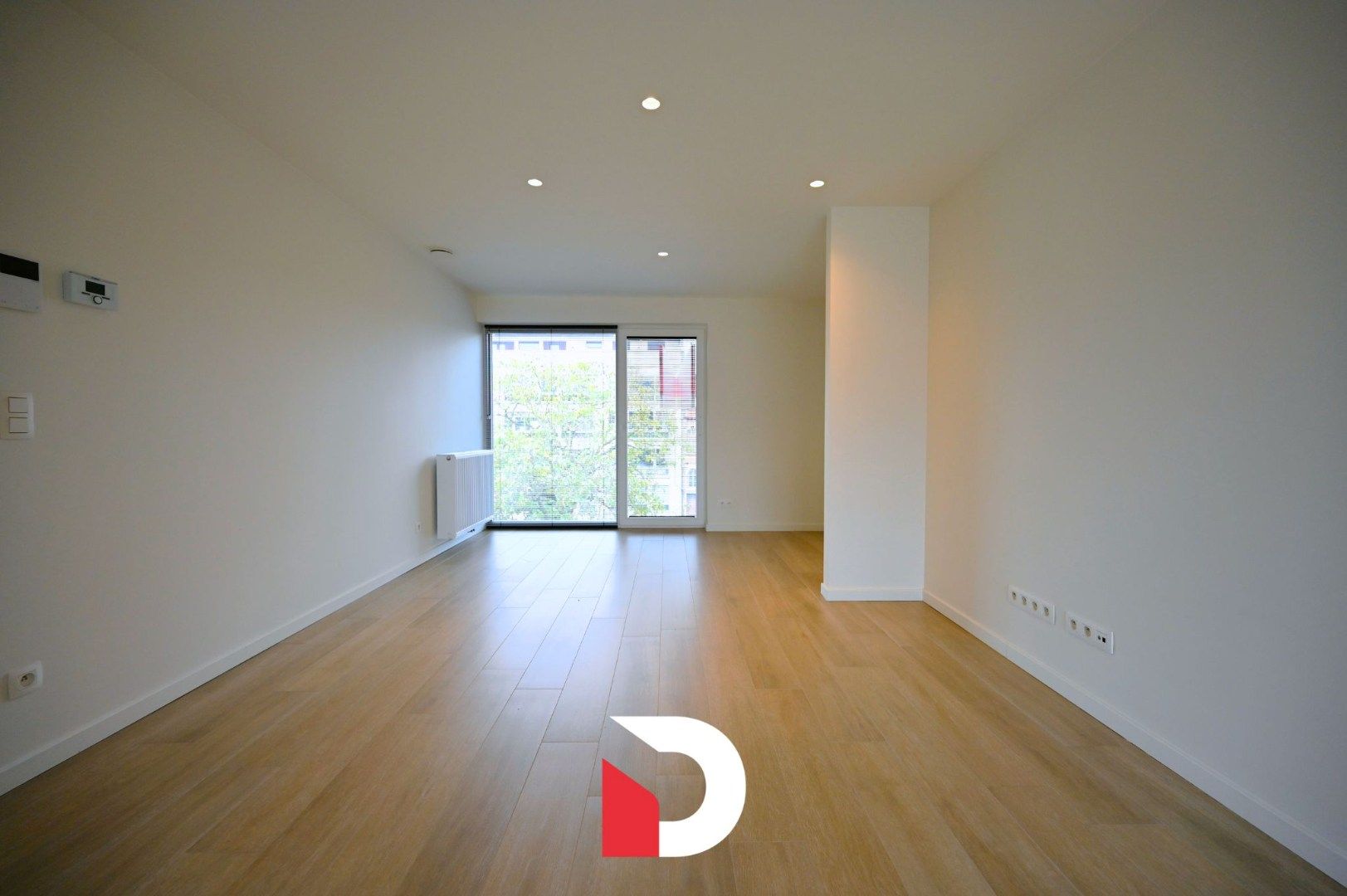 Instapklaar appartement met 2 slk label A en ruim terras centrum Brugge foto 11