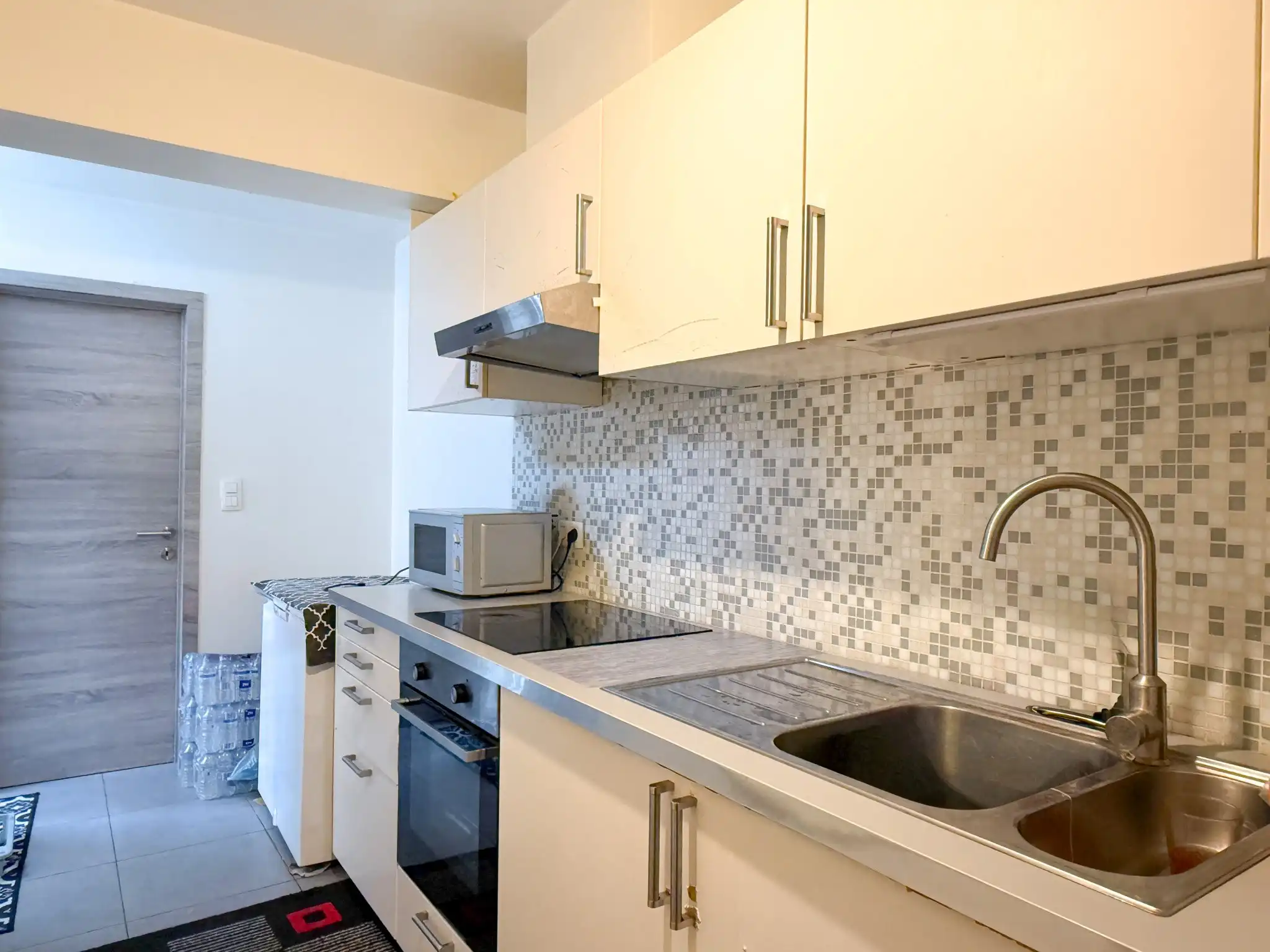 Appartementsgebouw met twee appartementen - opbrengsteigendom foto 11