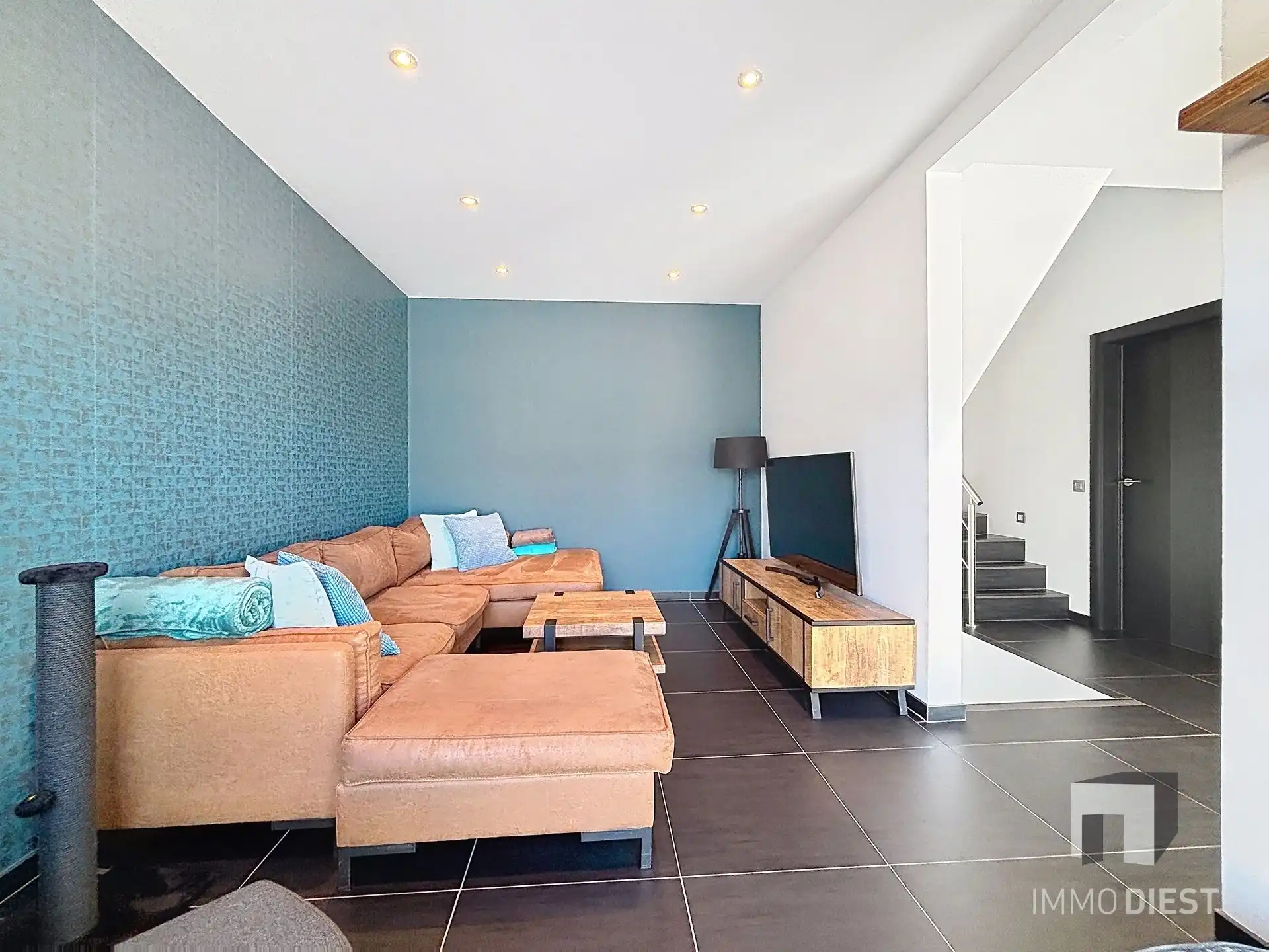 Hip wonen in alle rust: energiezuinige split-levelwoning in Zoerle-Parwijs. foto 16