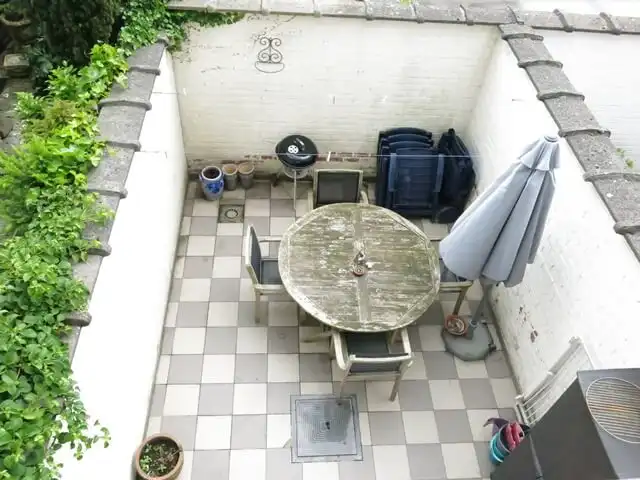 Comfortabele 4-slaapkamerwoning met ruim TERRAS te koop in Brugge foto 16