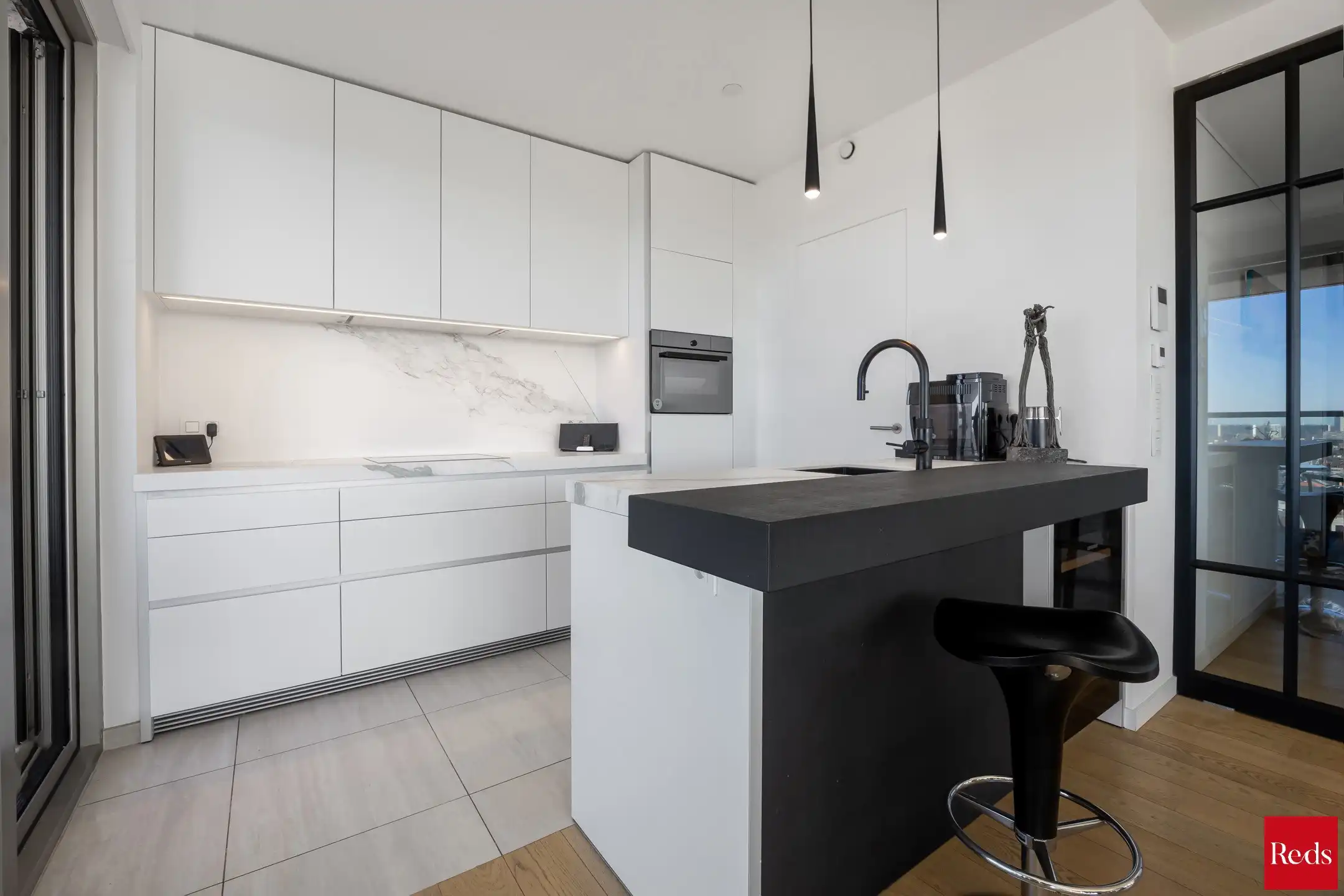 Uitzonderlijke appartement met een panoramisch uitzicht foto 11
