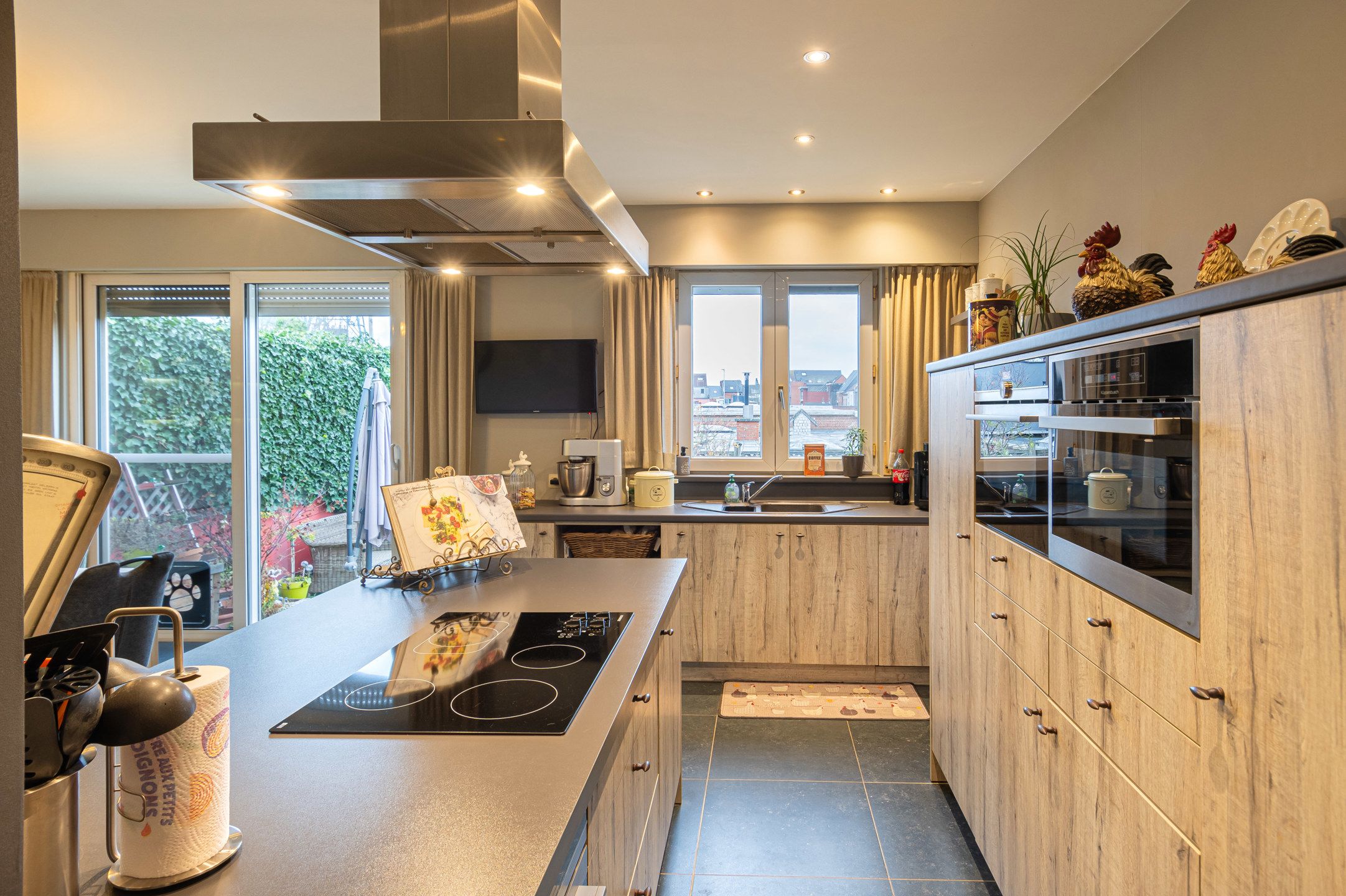 Handelshuis in hartje Willebroek foto 24