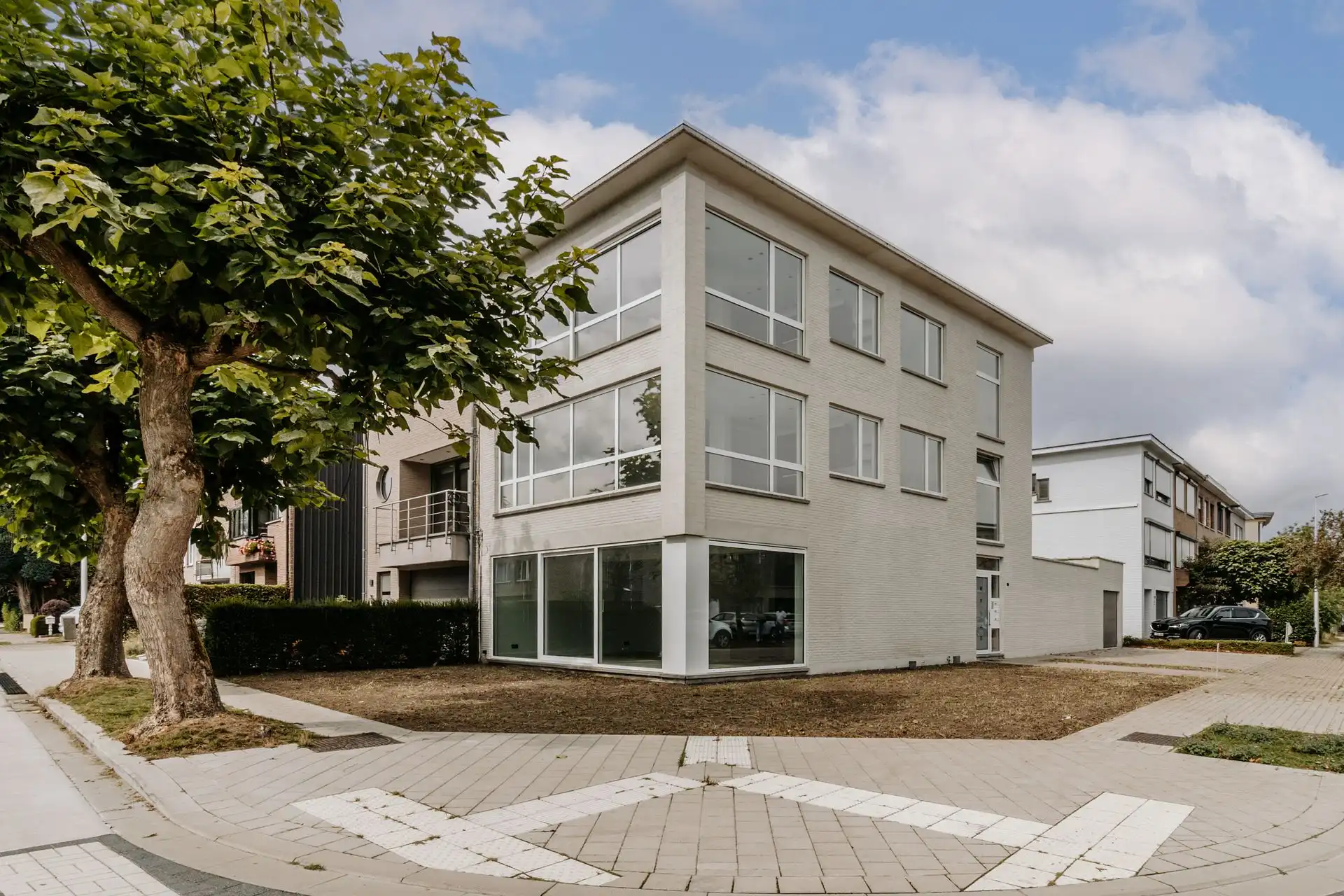 Instapklaar appartement met parking in Gillegomwijk! foto {{pictureIndex}}