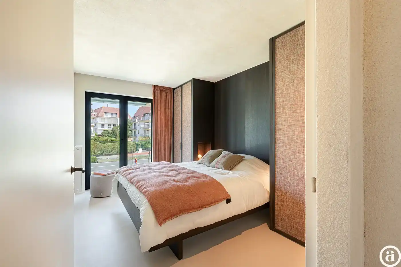 Gerenoveerd appartement in een villa residentie in het Zoute foto 22