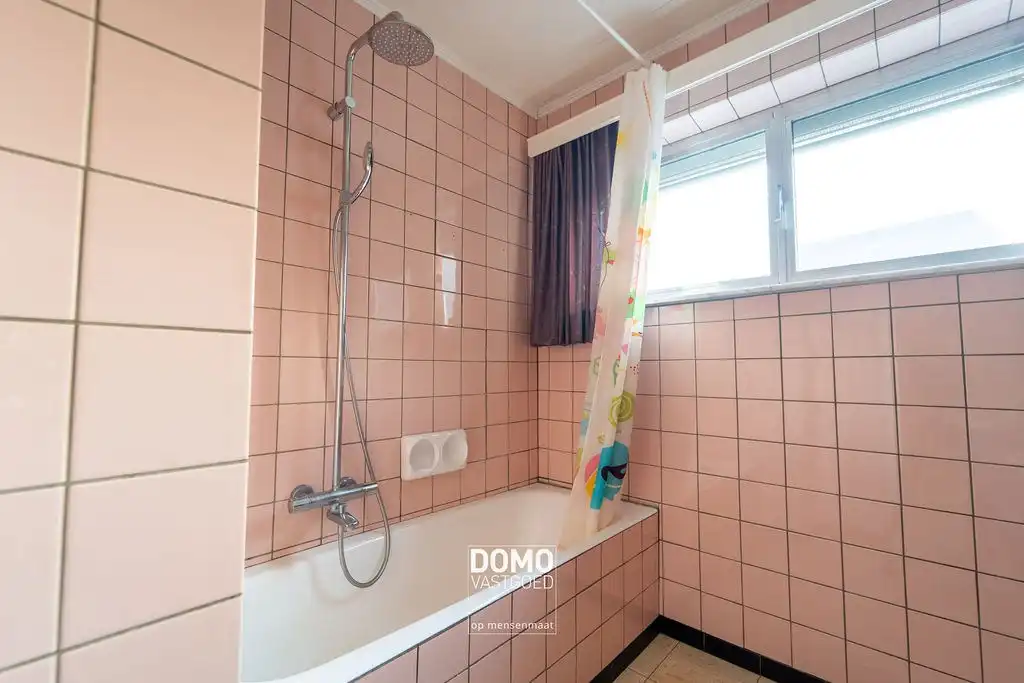 Ruim en lichtrijk 3-slaapkamerappartement met terras in Lummen - EPC B foto 10