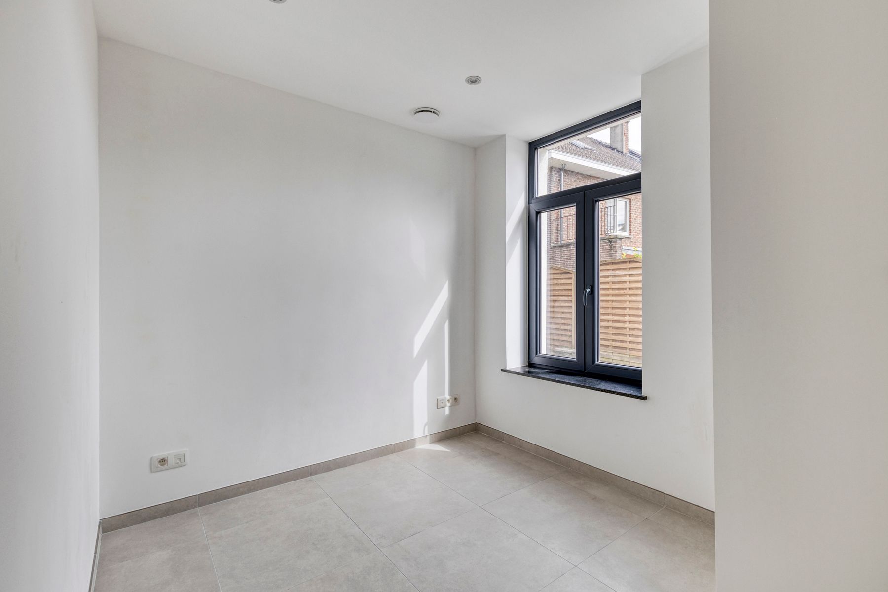 OPPORTUNITEIT!! VOLLEDIG GERENOVEERDE WONING IN CENTRUM ASSE foto 10