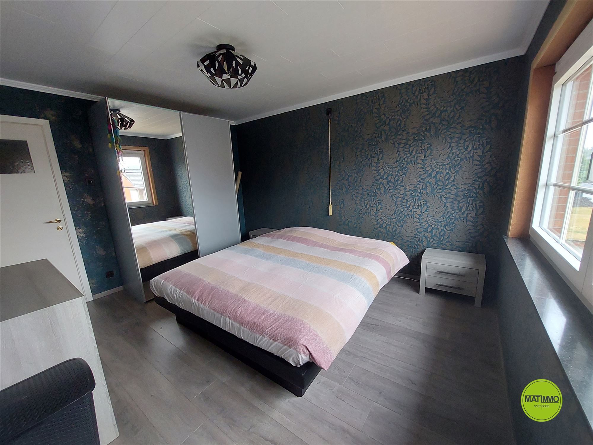 Rustig gelegen, gerenoveerde halfopen woning in Oostham foto 3