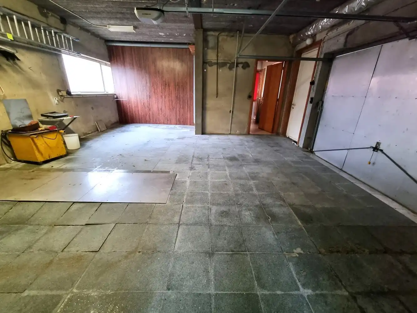 Vrijstaande woning, rustig gelegen op een perceel met groen verzicht van 925m² foto 13