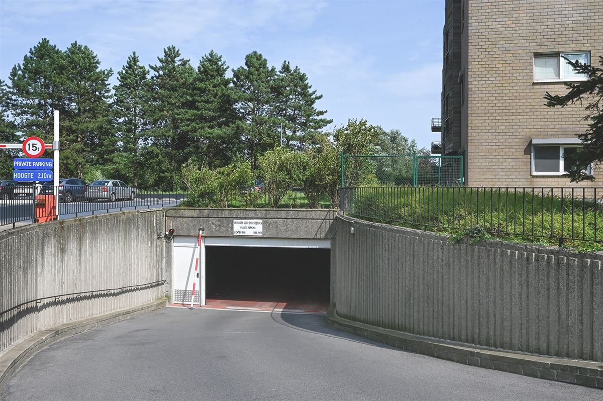 Hoekappartement met adembenemend uitzicht en veel lichtinval foto 26