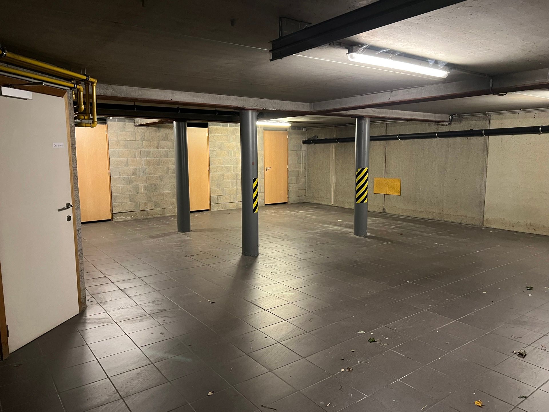 Super goed gelegen en prachtig gelijkvloers appartement foto 16