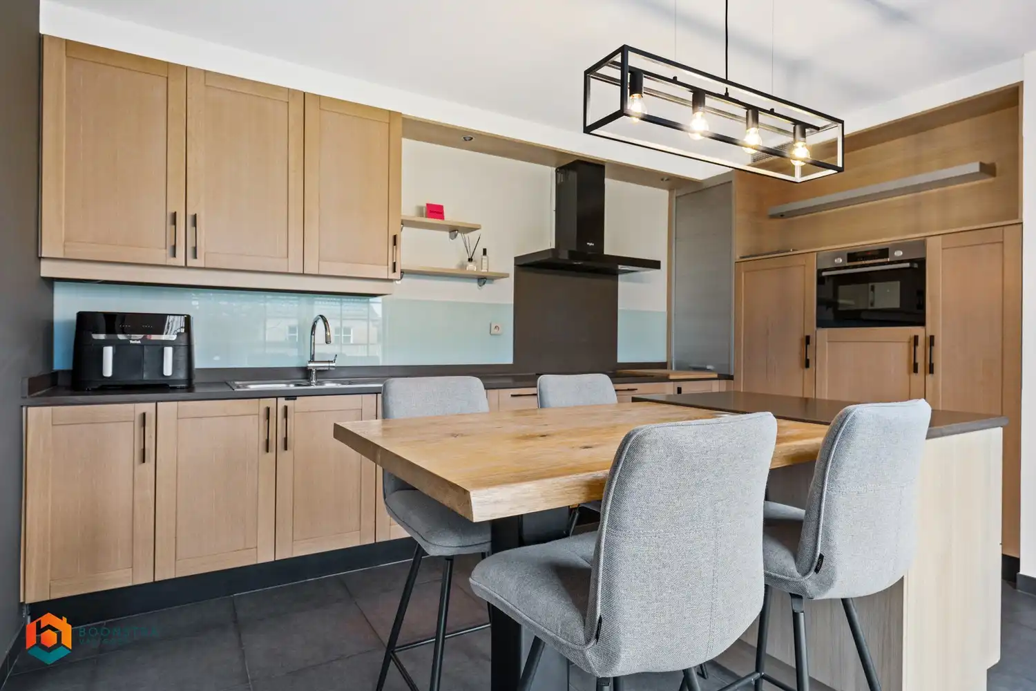 Prachtig onderhouden villa met 4 slpkrs op uitstekende locatie te Sint-Katelijne-Waver foto 9