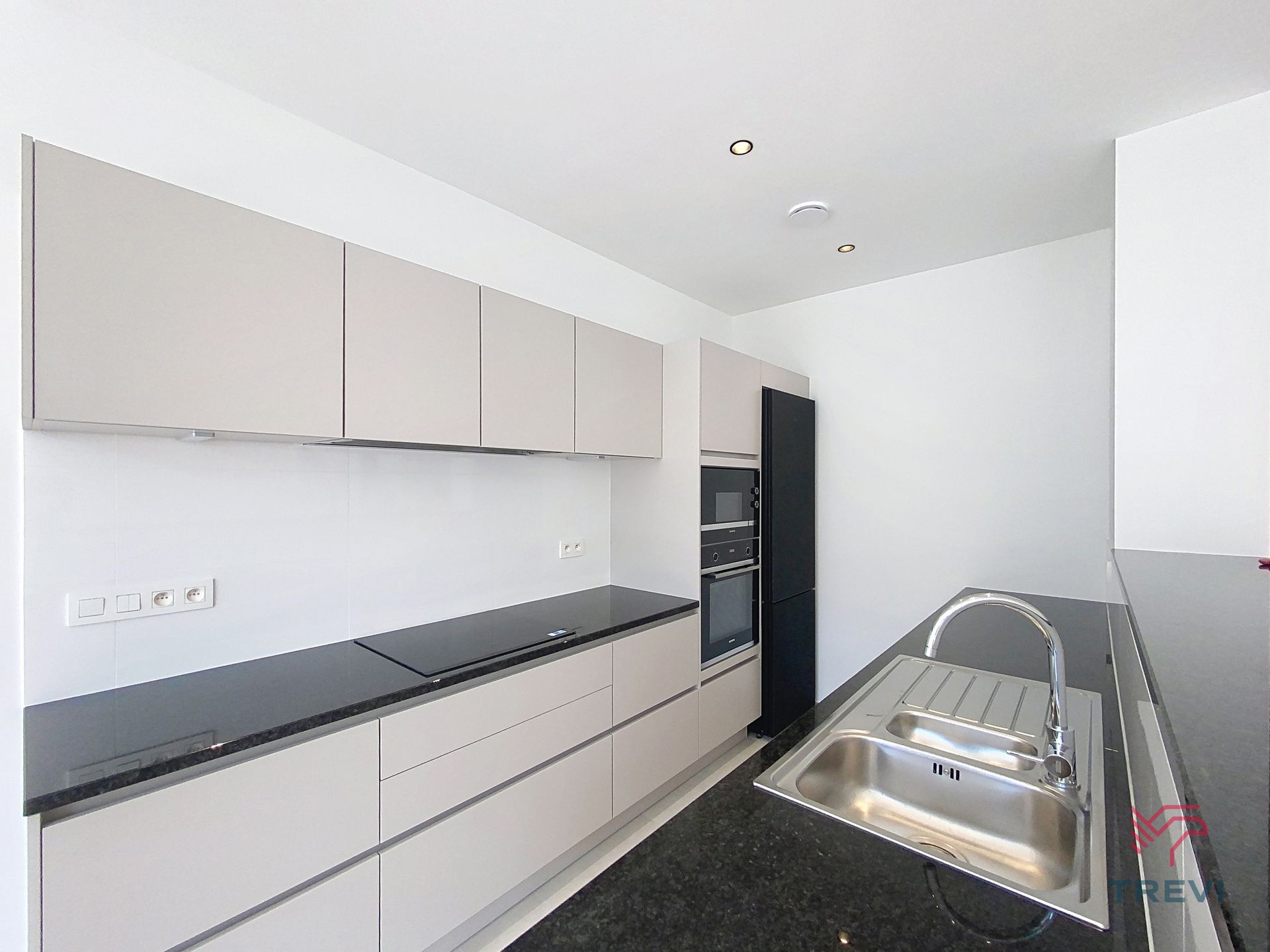 Prachtige NIEUWE duplex met 3 slaapkamers! foto 8