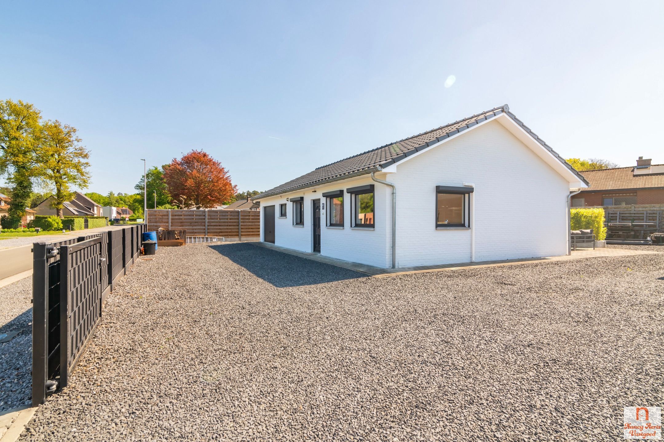 Instapklare bungalow met tuin op rustige locatie foto 28