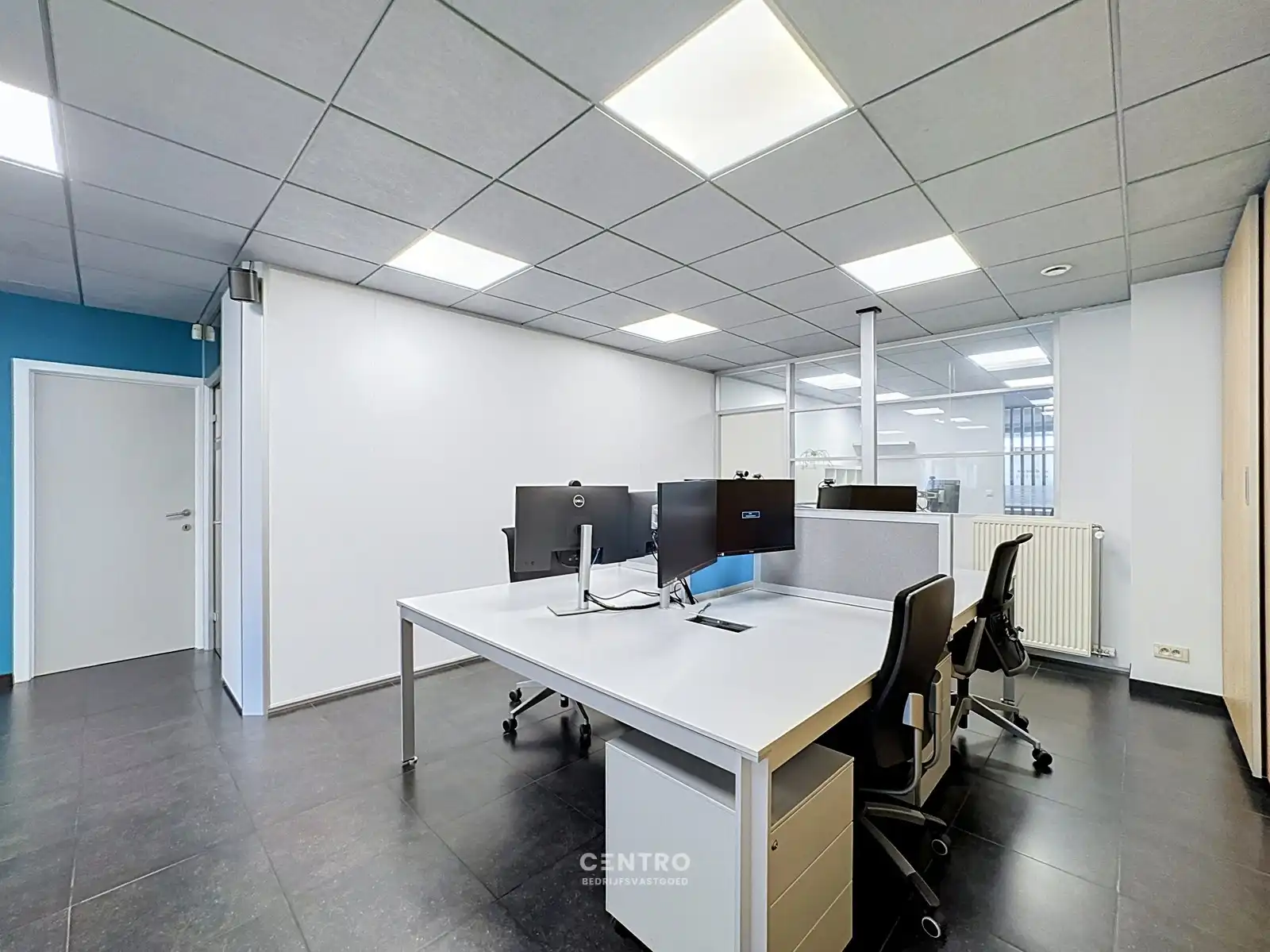 Prachtig afgewerkte kantoorruimte op interessante ligging! foto 21