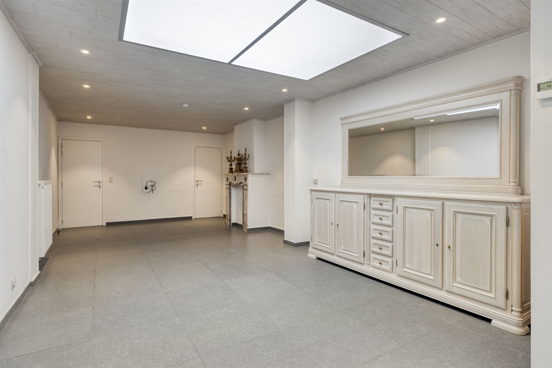 Verzorgde rijwoning, goed bereikbaar. foto 5