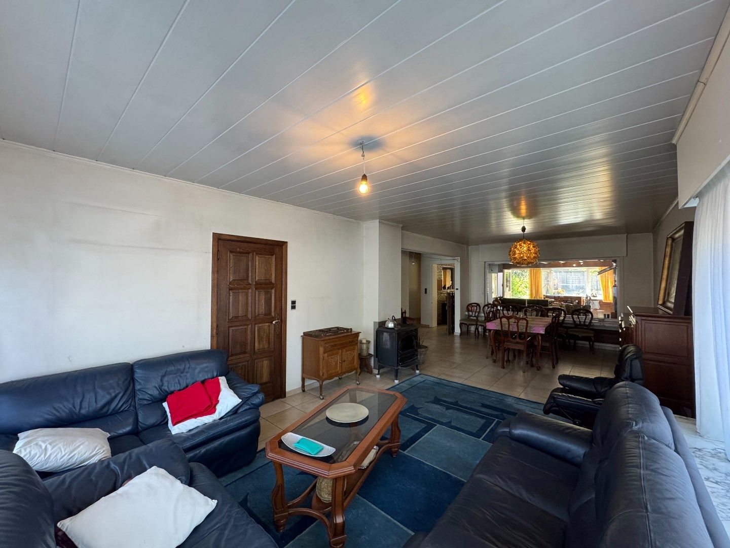 zeer ruime 4-gevelwoning met achterliggend landgebouw gelegen op een mooi perceel van +/- 5952 m² foto 4