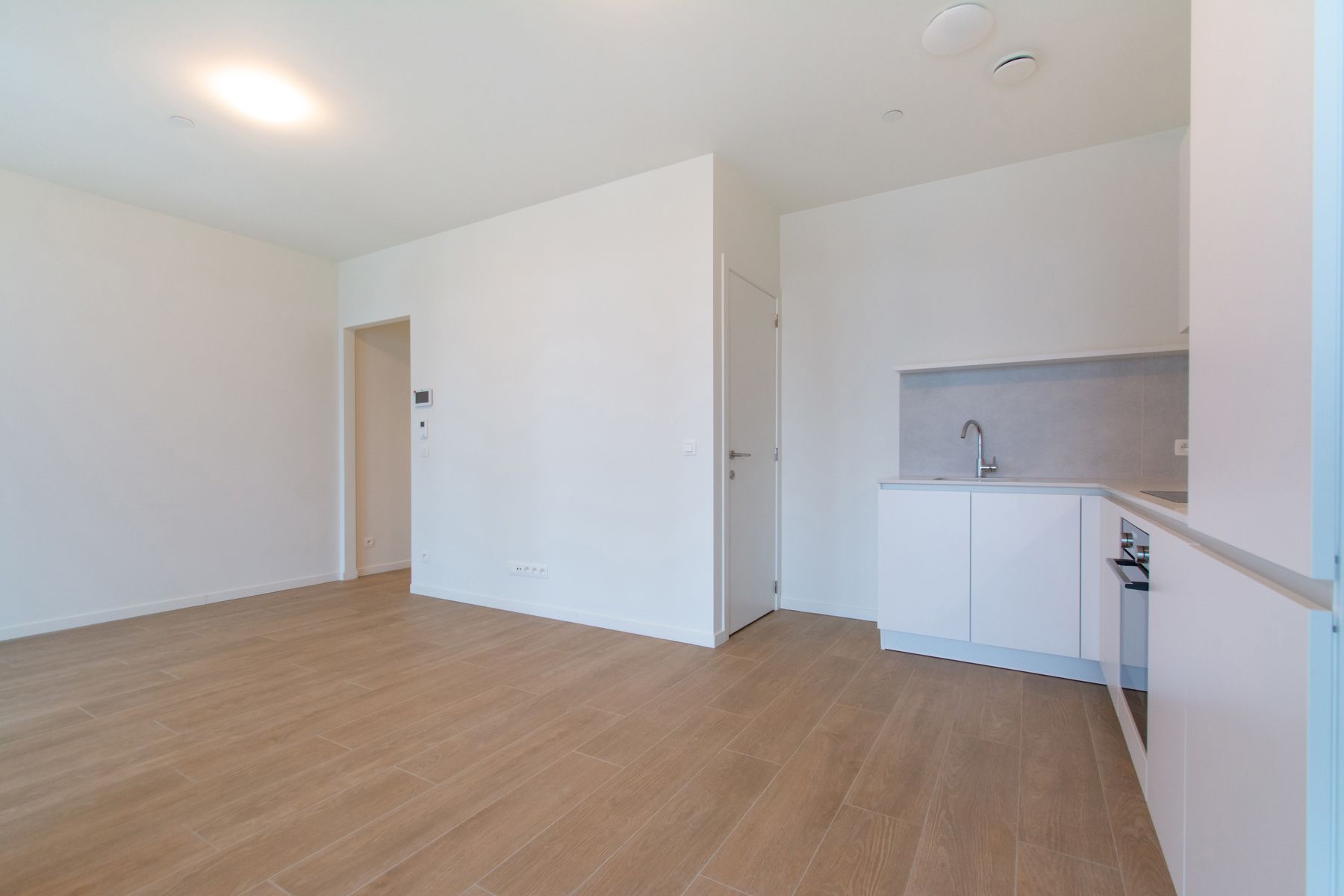 1-slpk app. met terras en zicht op Schelde foto 5