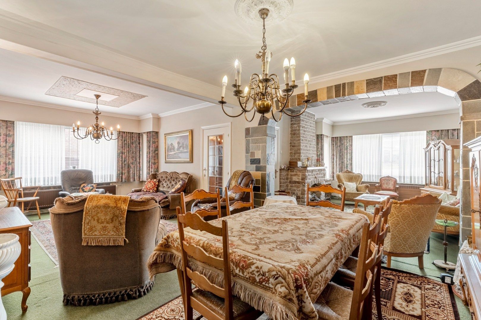 Halfvrijstaande gezinswoning op een ruim perceel van 13a80ca op wandelafstand van het centrum van Opoeteren! foto 10