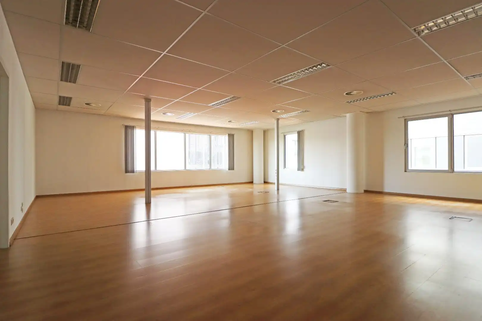 Kantoor op toplocatie foto 7