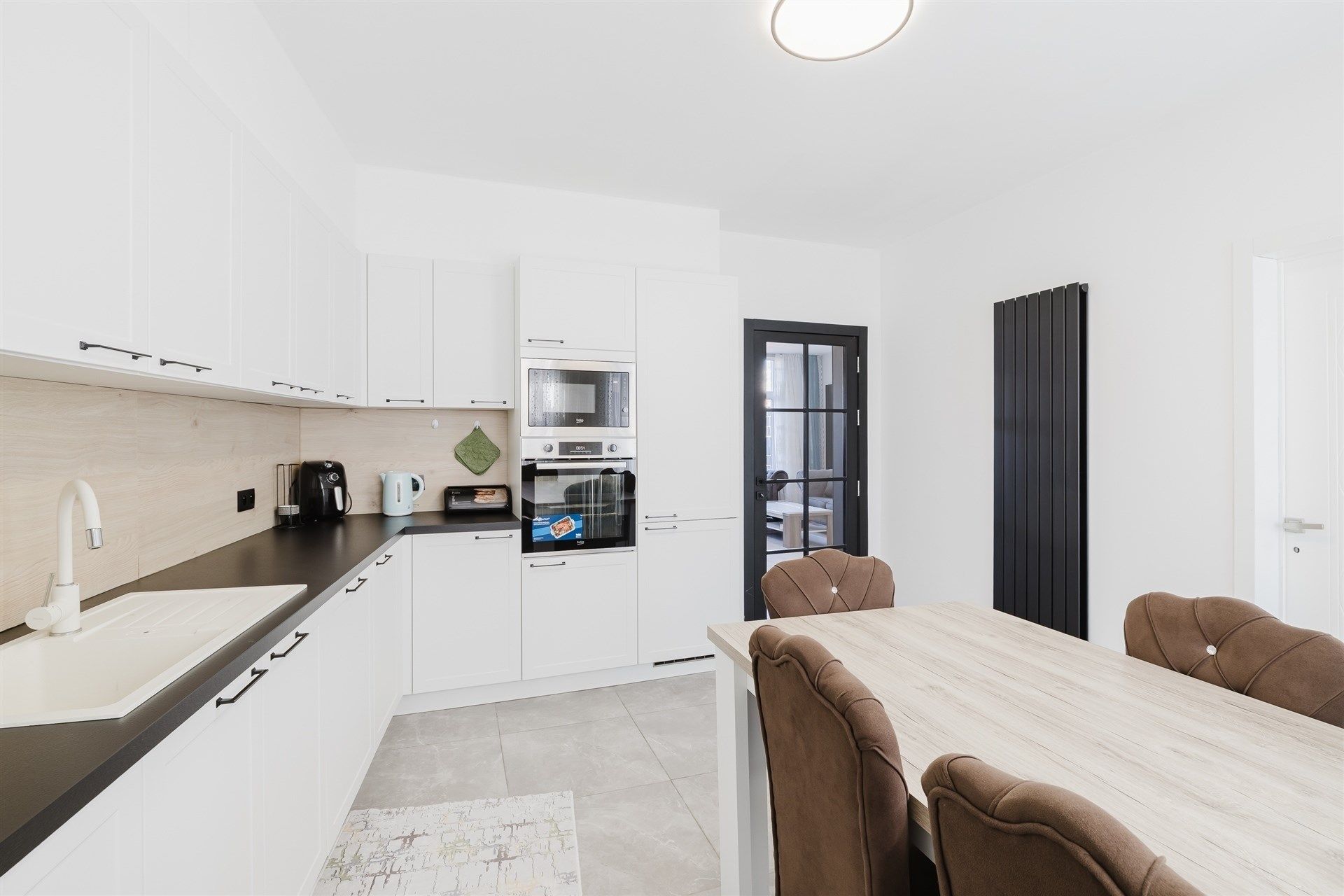 Gerenoveerd duplex appartement op topligging foto 9