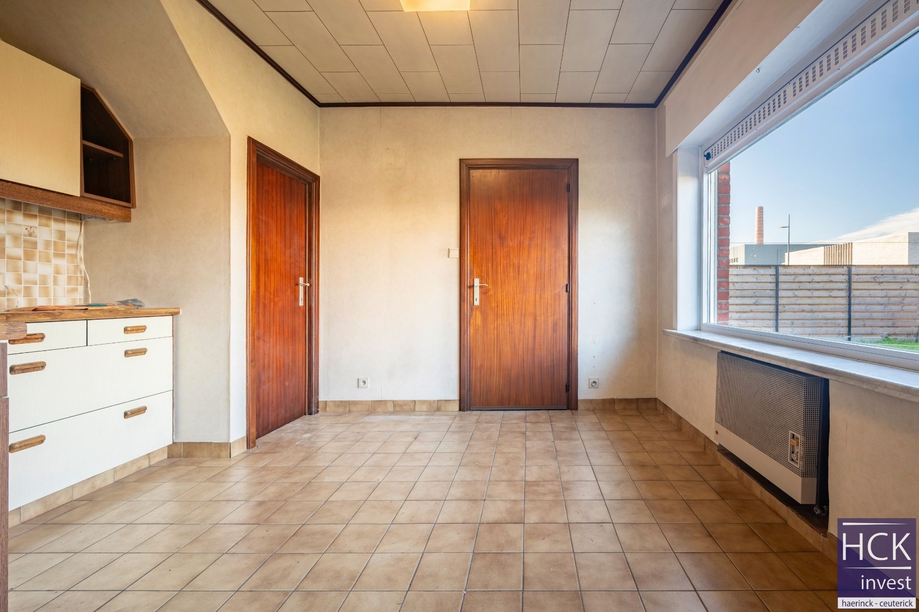 WAREGEM - Knappe hoekwoning in mooie bouwstijl op gunstige ligging! foto 8