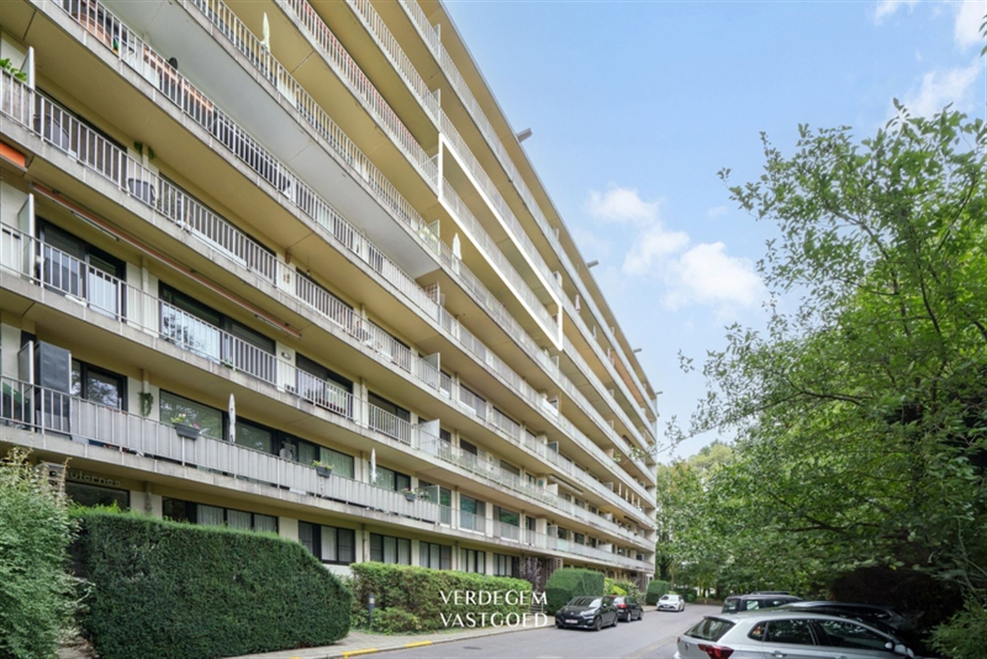 Mooi gerenoveerd en instapklaar appartement: een oase in het groen foto 15