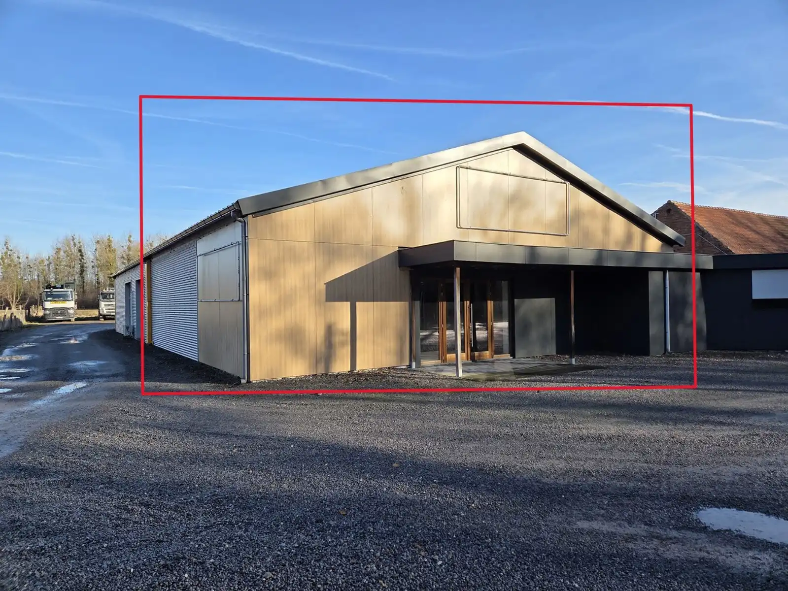 Bedrijfsgebouw te huur foto {{pictureIndex}}