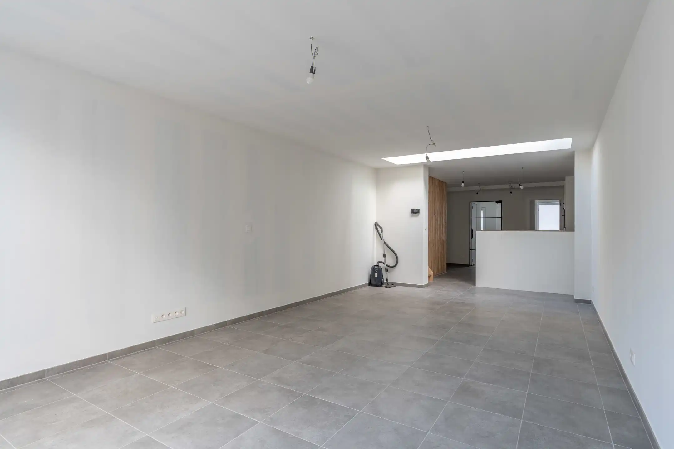 Vernieuwbouwwoning ('26) met 3 slpk op 306 m²met achteringang foto 11