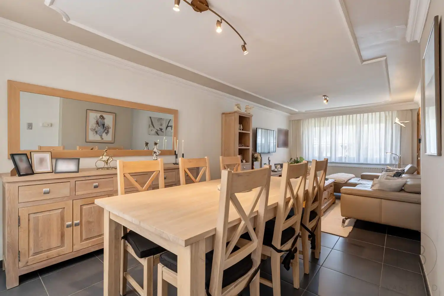 Instapklare woning met 3 slaapkamers! foto 14