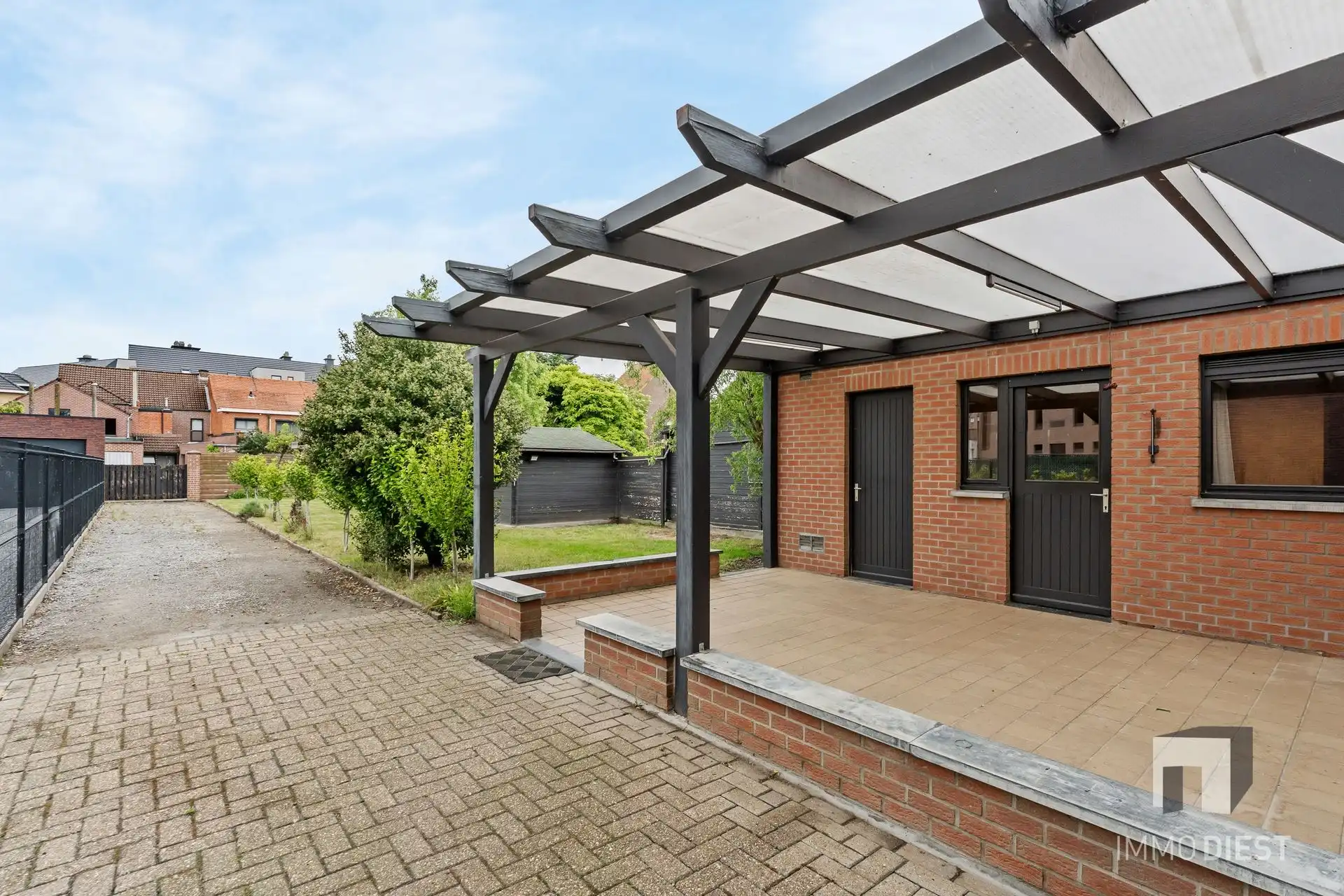 Ruime stadswoning met 4 slaapkamers in centrum Halen  foto 21