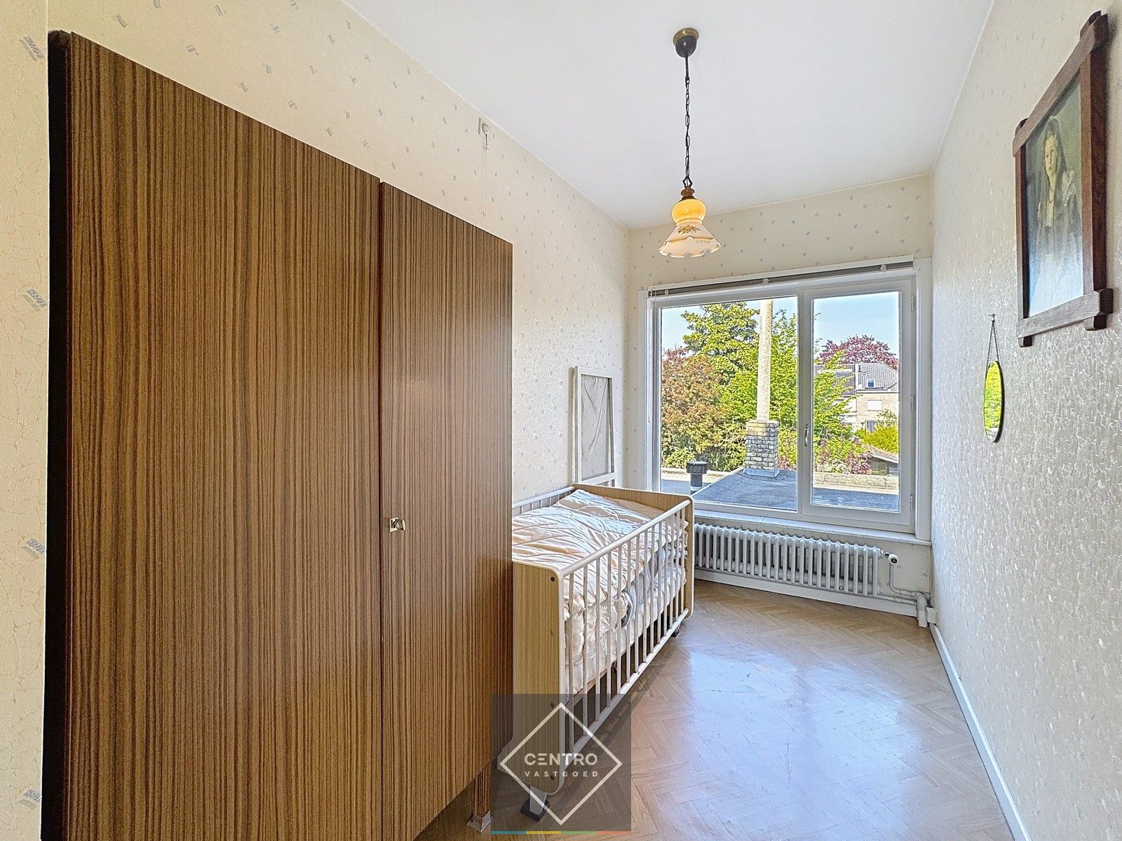 UITERST interessant gelegen woning te Sint-Andries! foto 15