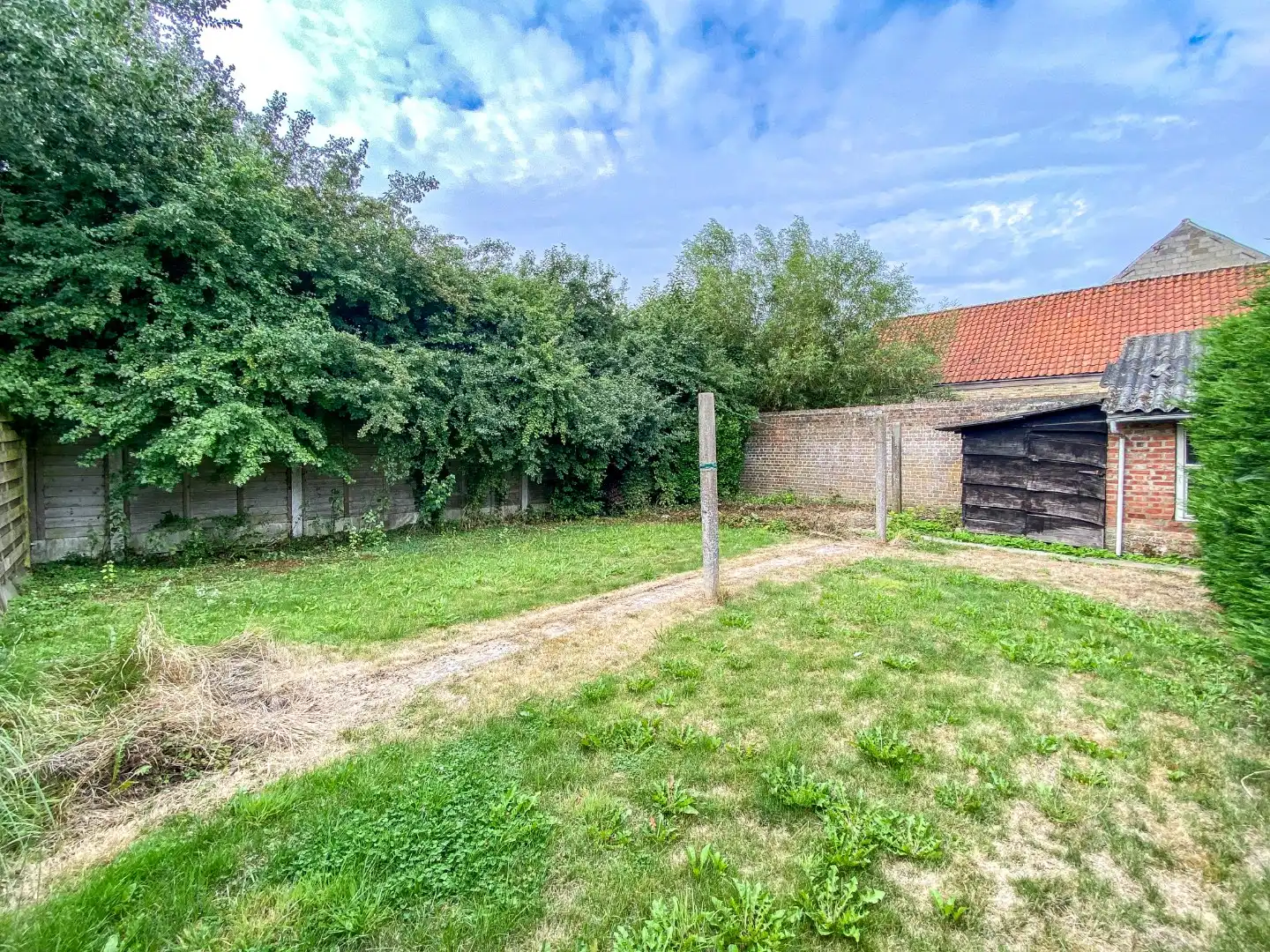 Zeer ruime te renoveren woning met statige gevel op 445 m² met zuid-west georiënteerde tuin. foto 20