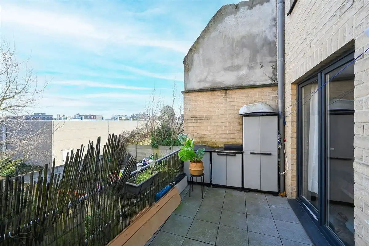 Zeer ruim appartement (120 m²) met 2 SLPK, terras en EPC-label A foto 17