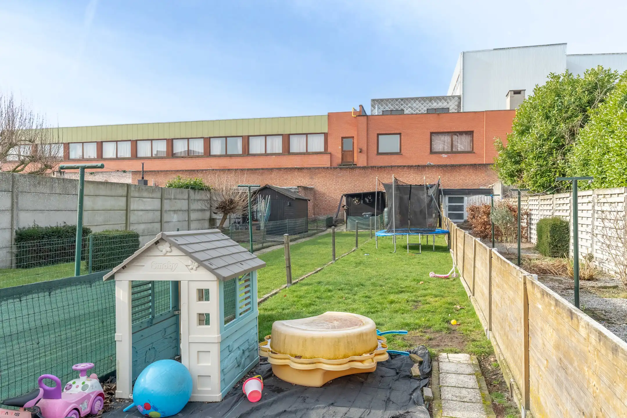 Gerenoveerde woning met 3slpk nabij centrum Turnhout foto 2