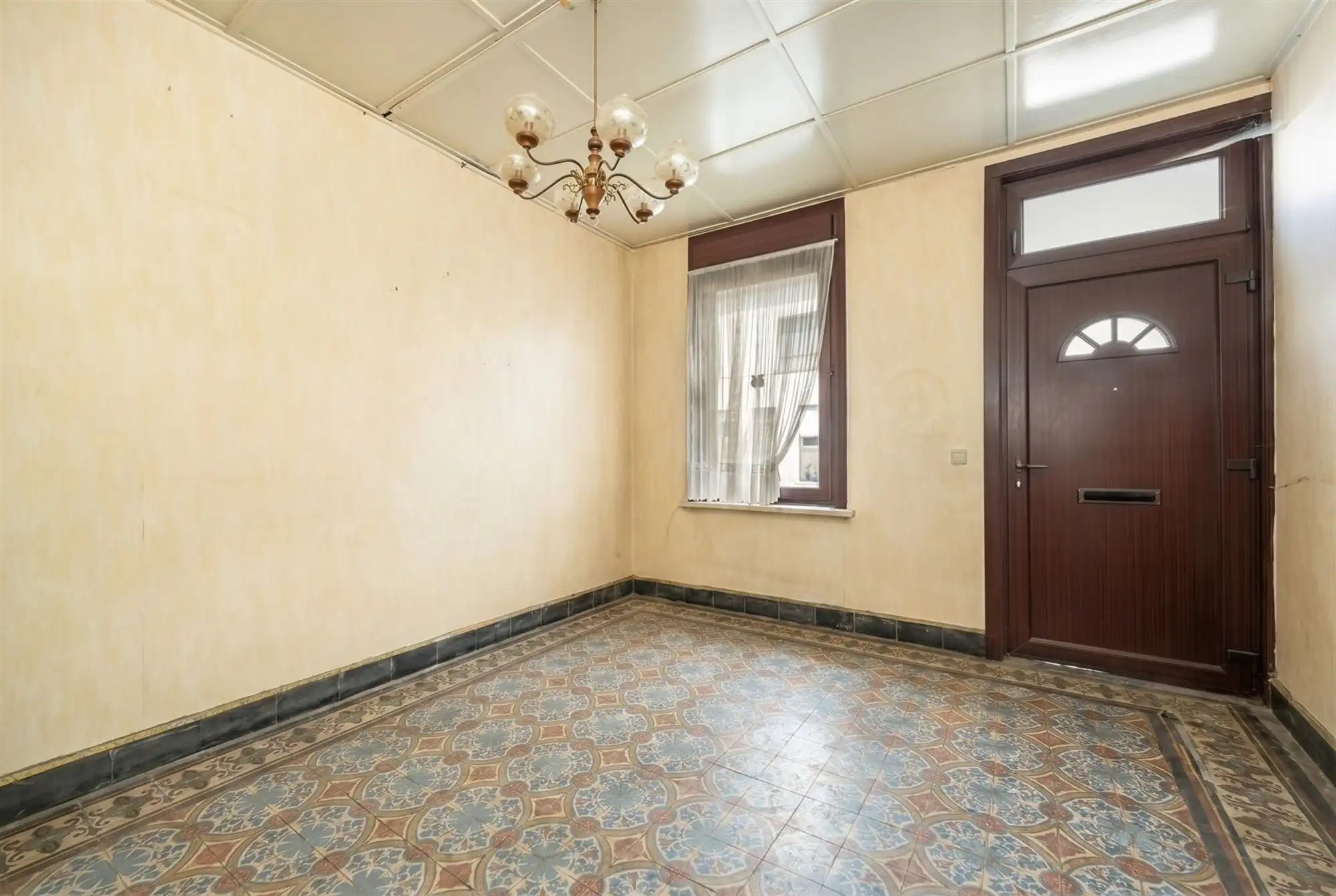 Te renoveren rijwoning nabij centrum Mechelen foto 2