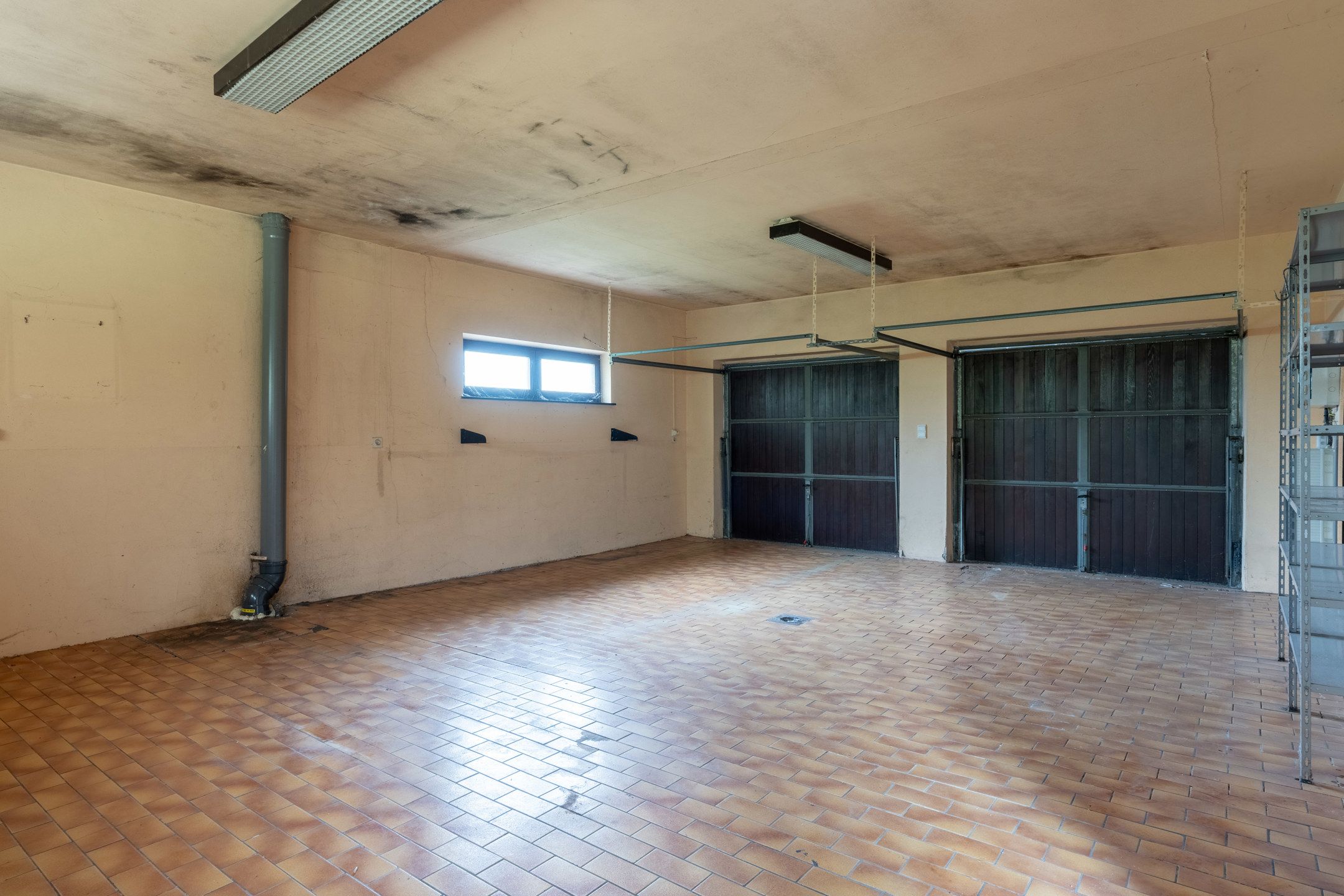 Tijdloze, te renoveren, gelijkvloerswoning op residentiële ligging op 1.400 m² foto 24