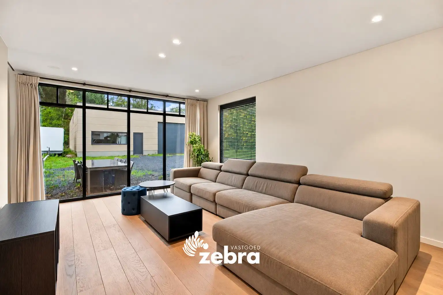 Halfopen bebouwing met loods (288 m²) te Rumbeke! foto 5