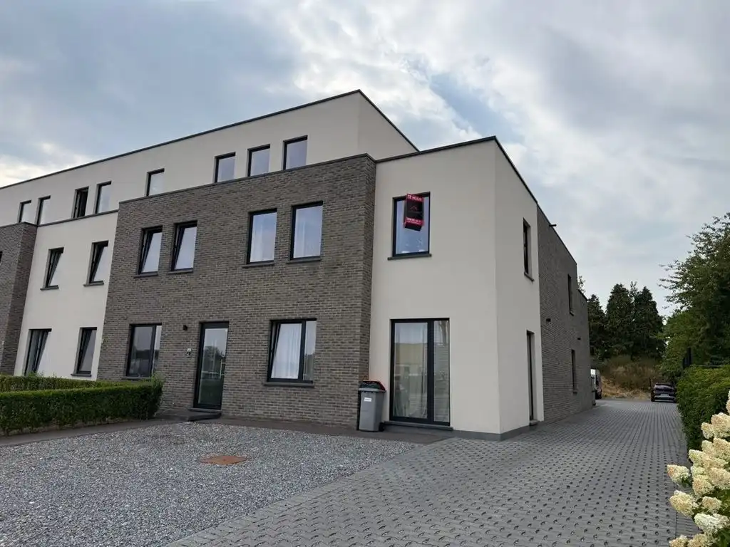 Appartement foto {{pictureIndex}}