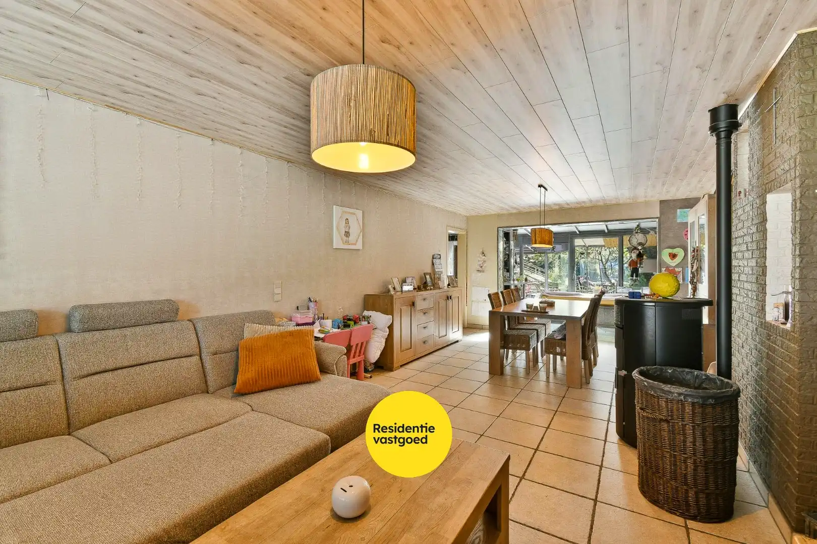 Woning met drie slaapkamers, garage en zonnige tuin foto 5