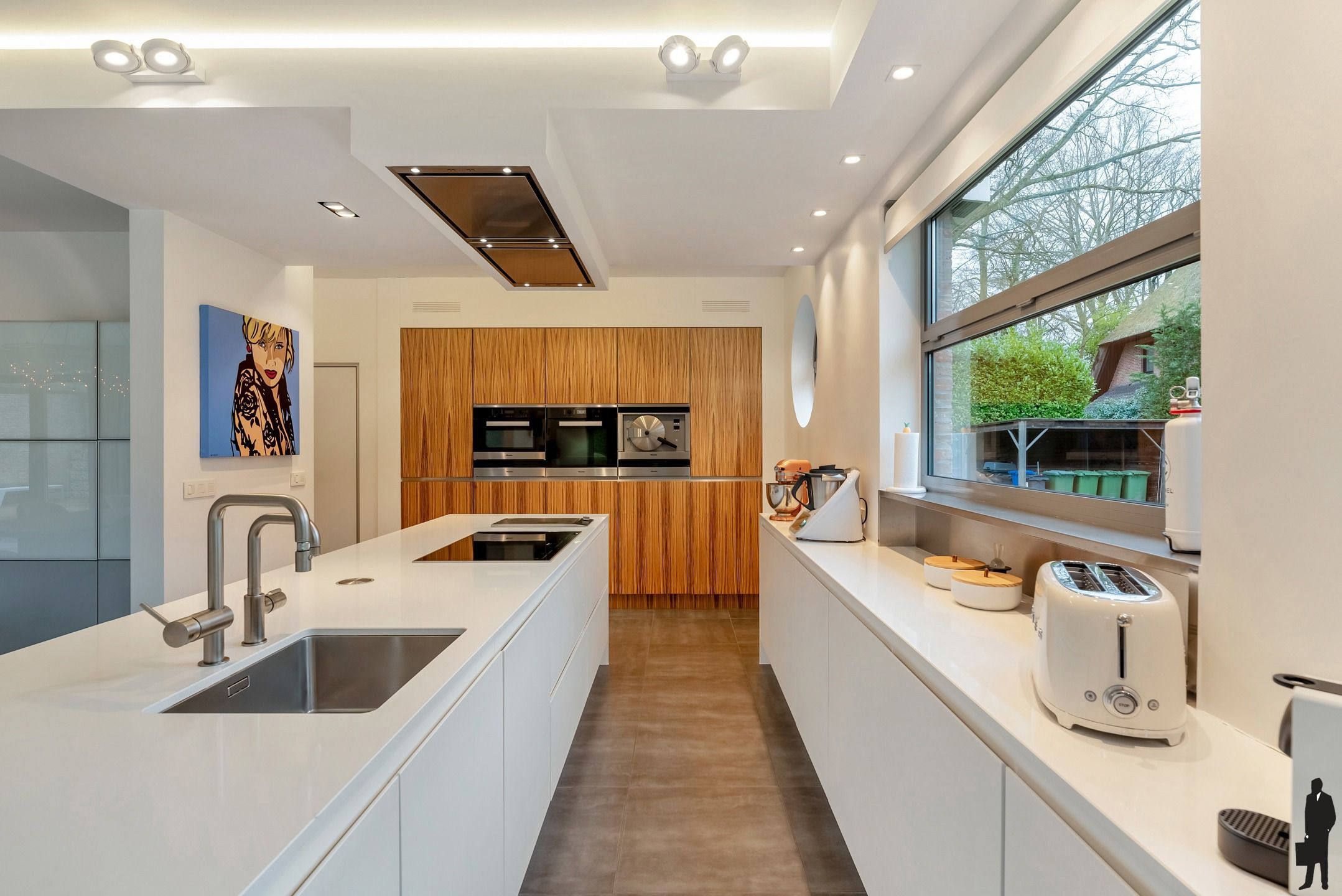 VILLA MET APARTE PRAKTIJK OF APART KANTOOR AAN HUIS (vrij beroep mogelijk!)  foto 11