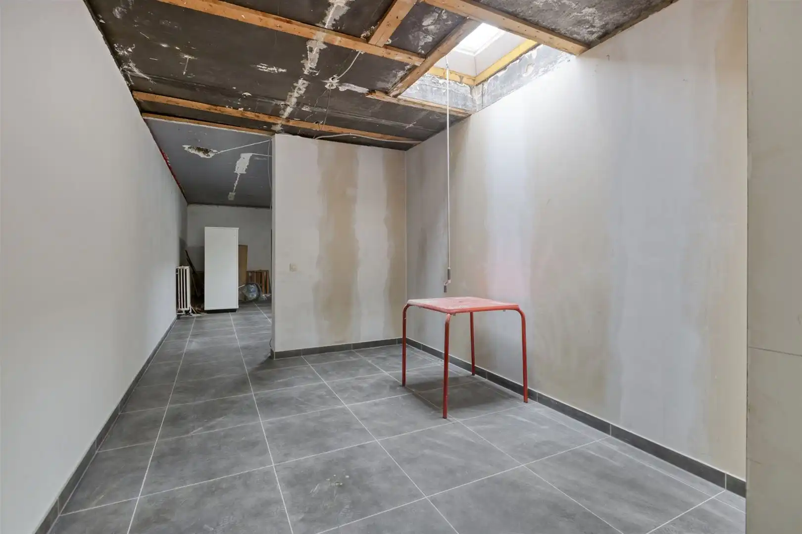 TE KOOP: Duplex-appartement (3slpks) met kantoorruimte of handelsruimte op topligging in Genk! foto 25