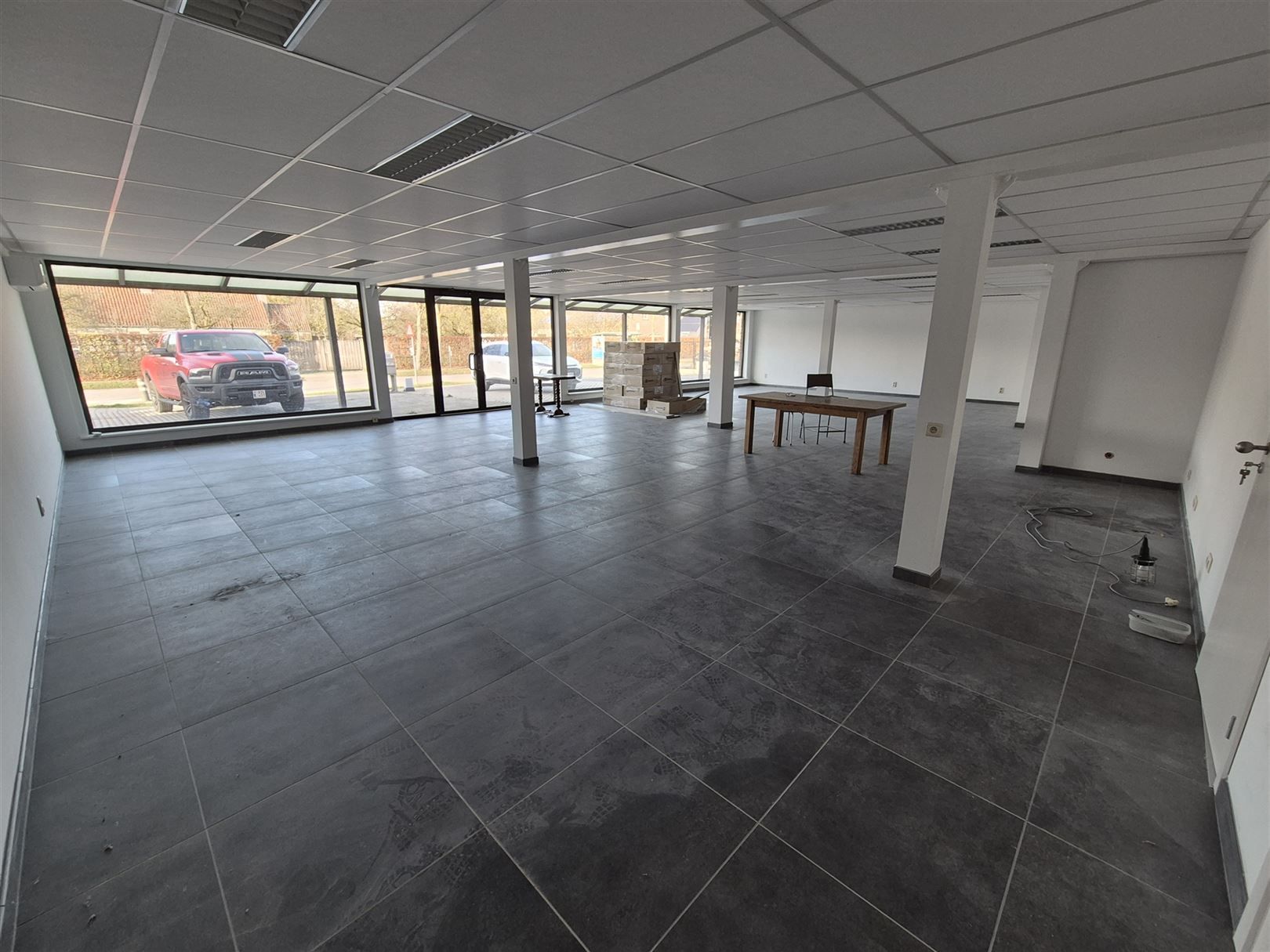 Handelsruimte met aansluitend appartement foto 5