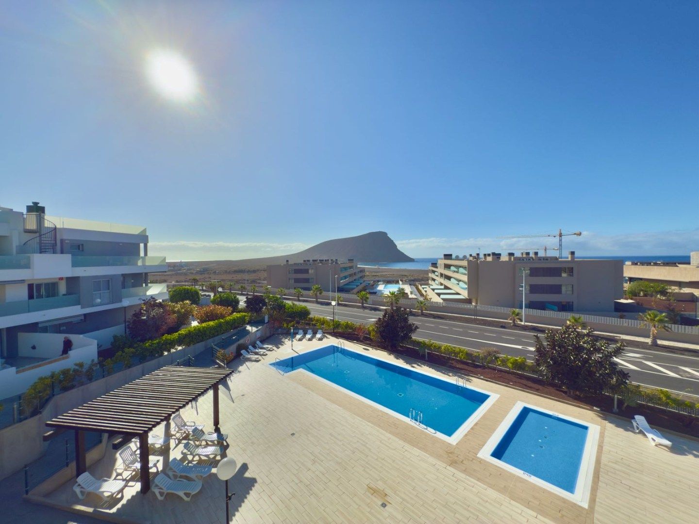 Elegante penthouse aan zee met privé dakterras in La Tejita foto 7