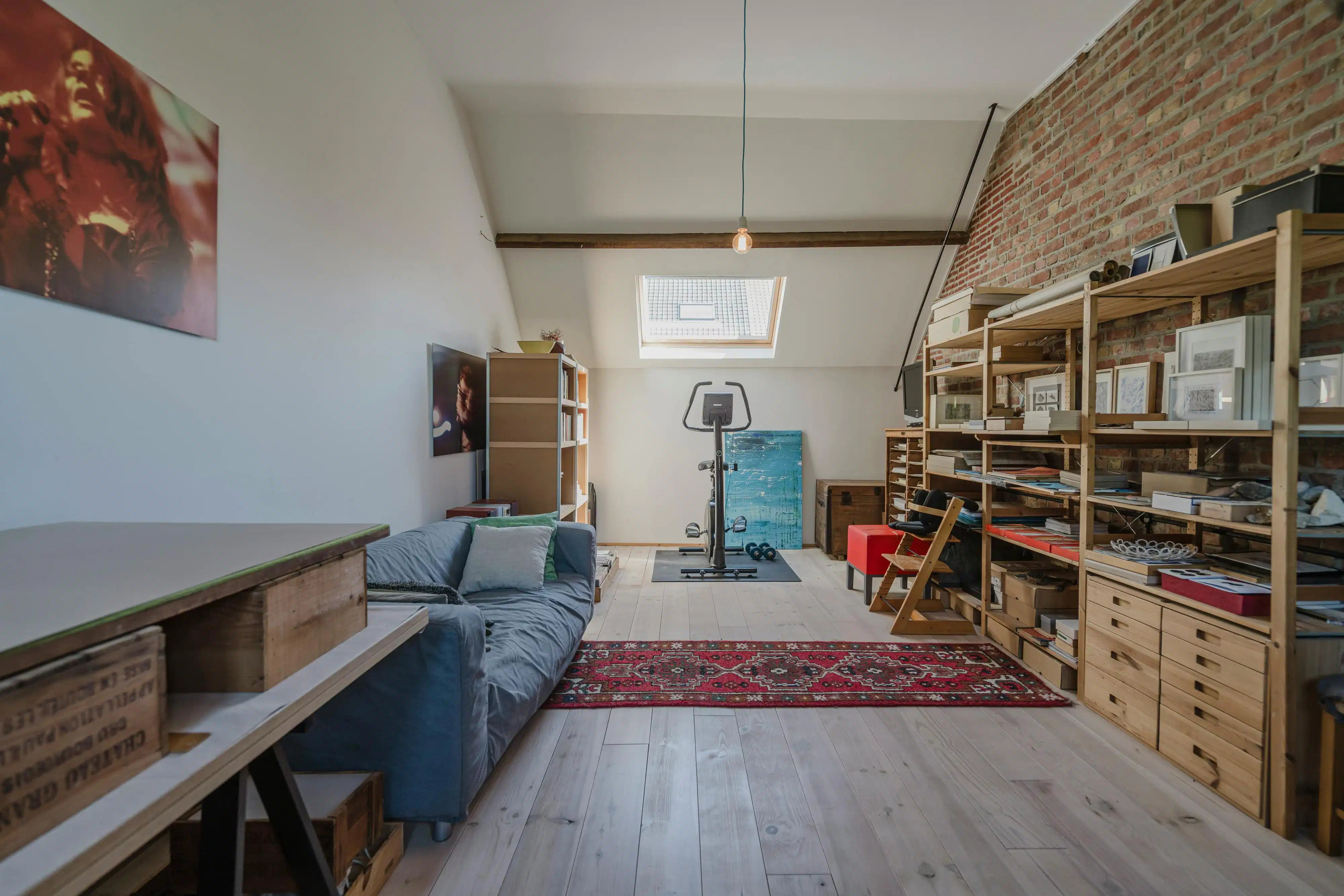 Karaktervolle burgerwoning met charmante tuin in Wevelgem foto 19